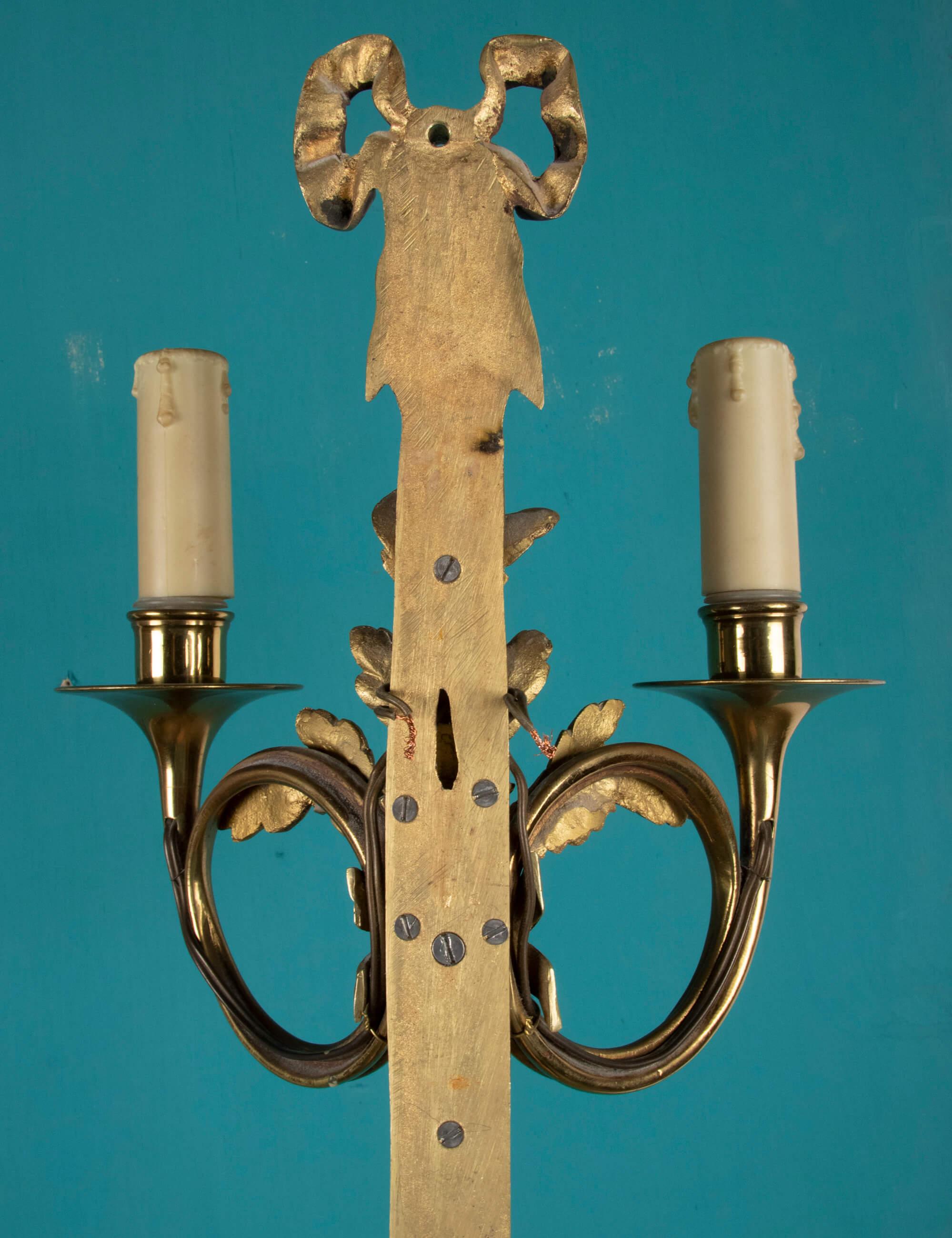 Early 20th Century Louis XVI Style Gilt Bronze Sconces 9