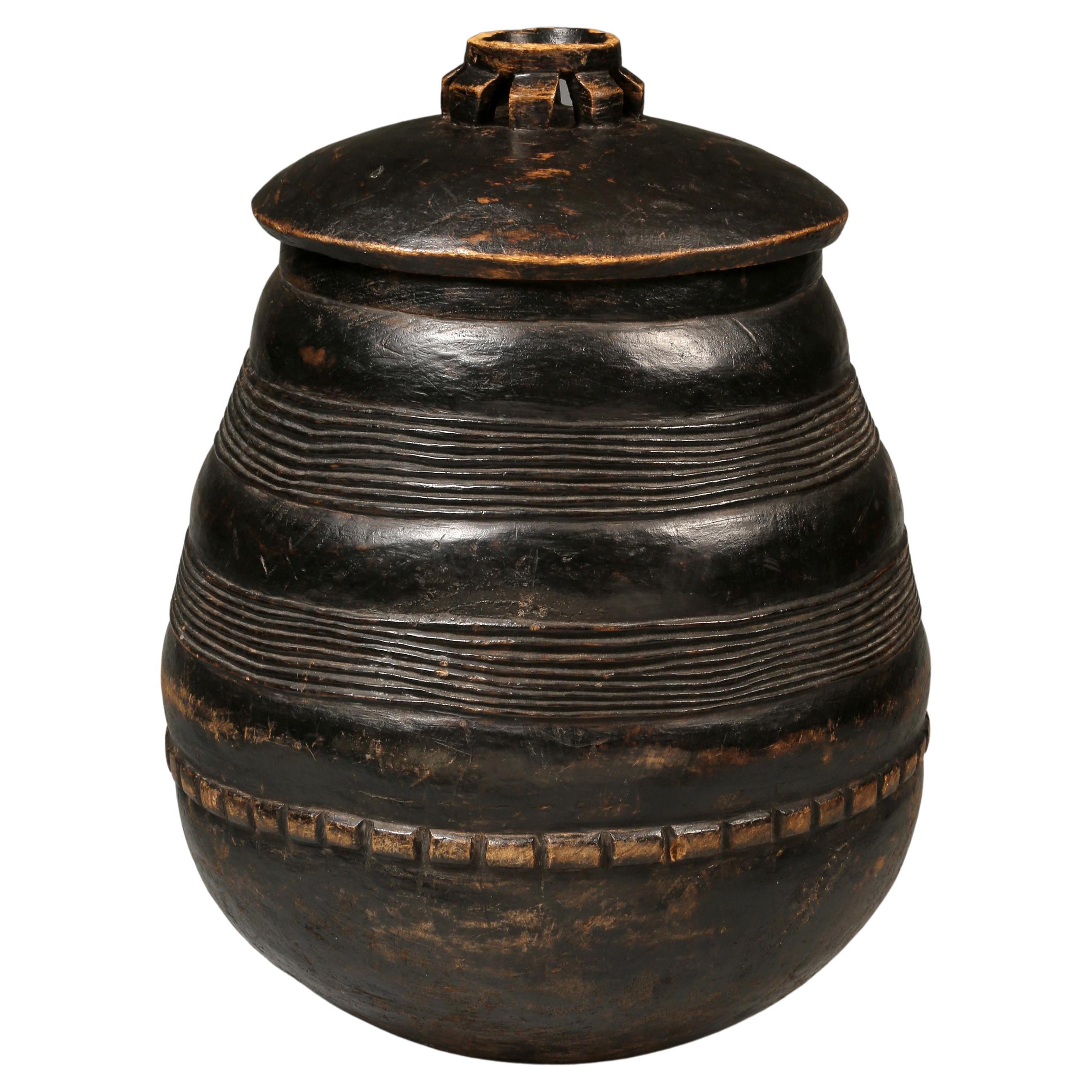 Early 20th century, Carved Wooden Beer Vessel,  Lozi, Zambia  For Sale