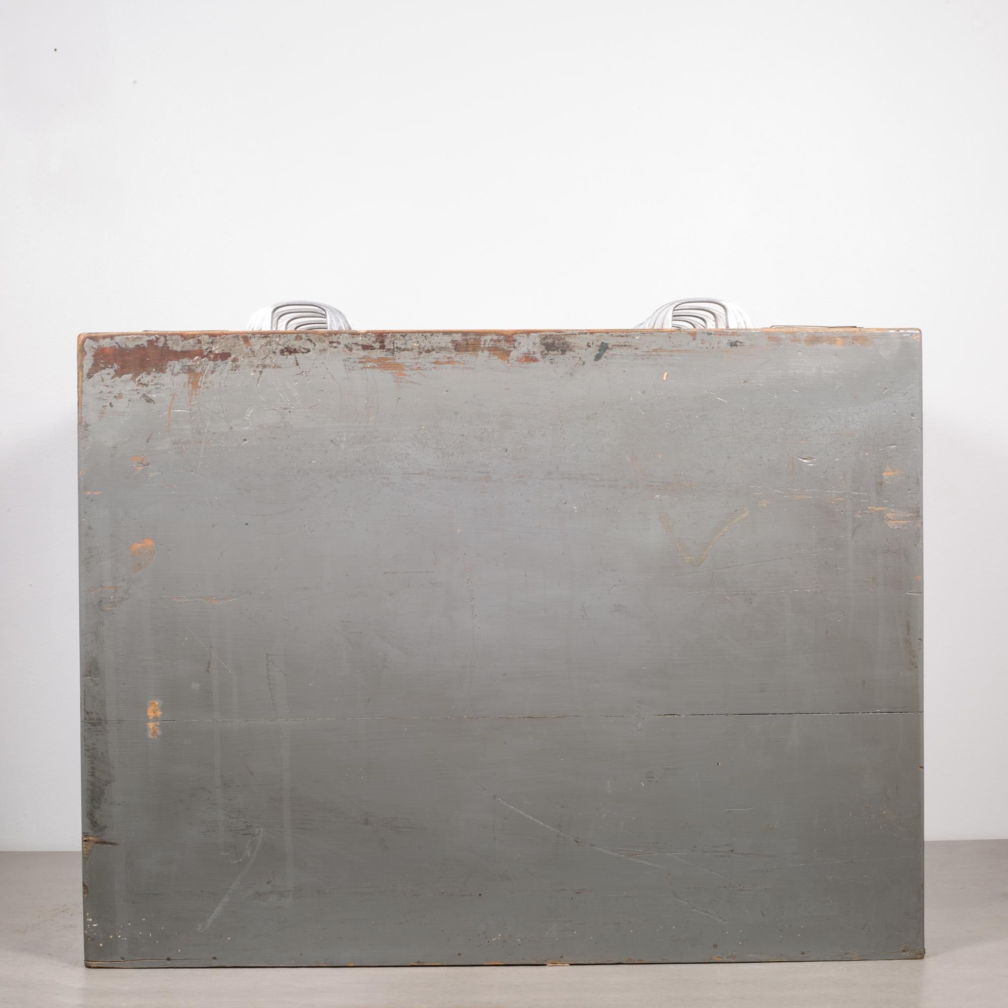 Cabinet de machiniste à 12 tiroirs en bois du début du 20e siècle, vers 1930 1