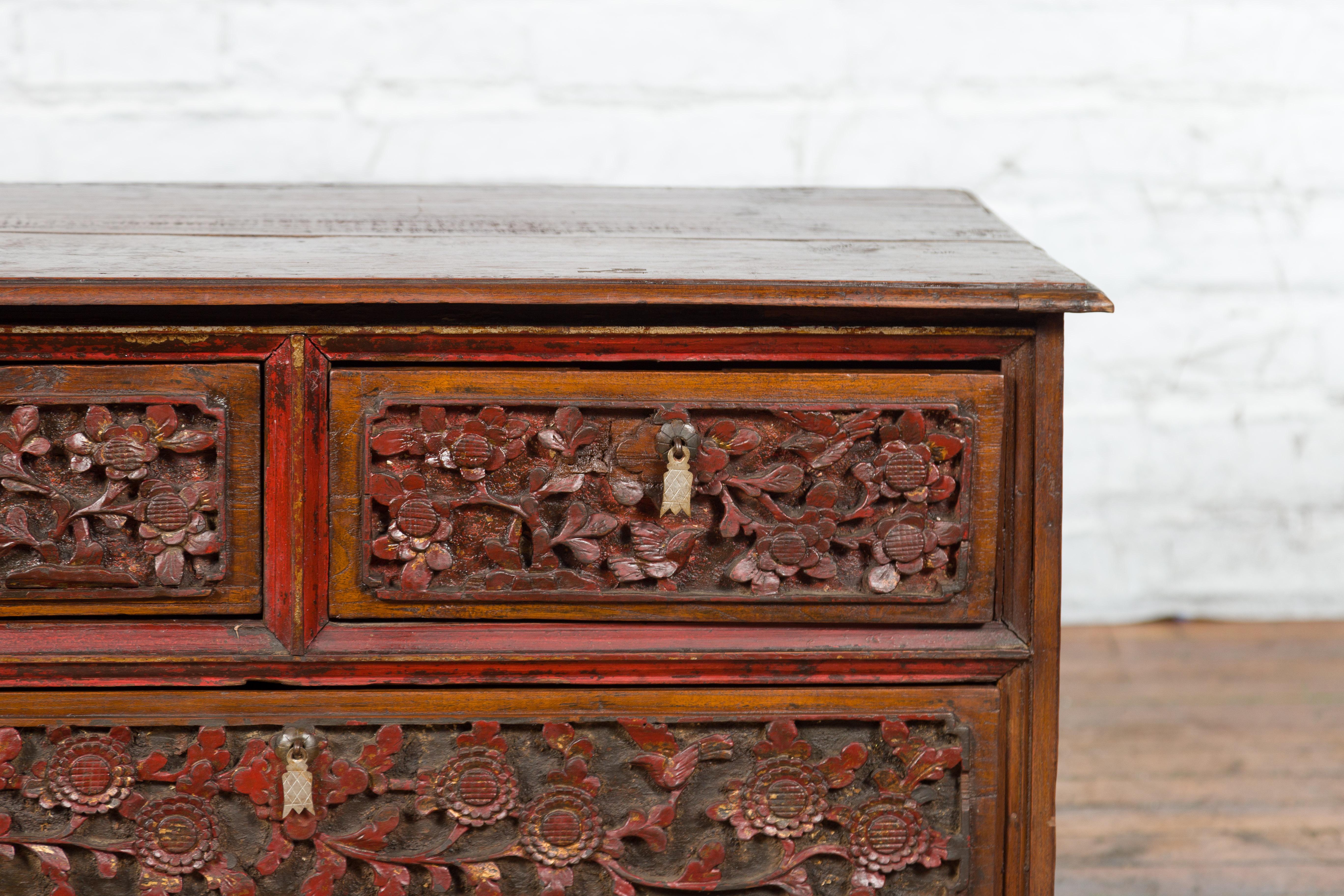 Early 20th Century Madurese Treasure Chest with Hand-Carved Floral Décor For Sale 3