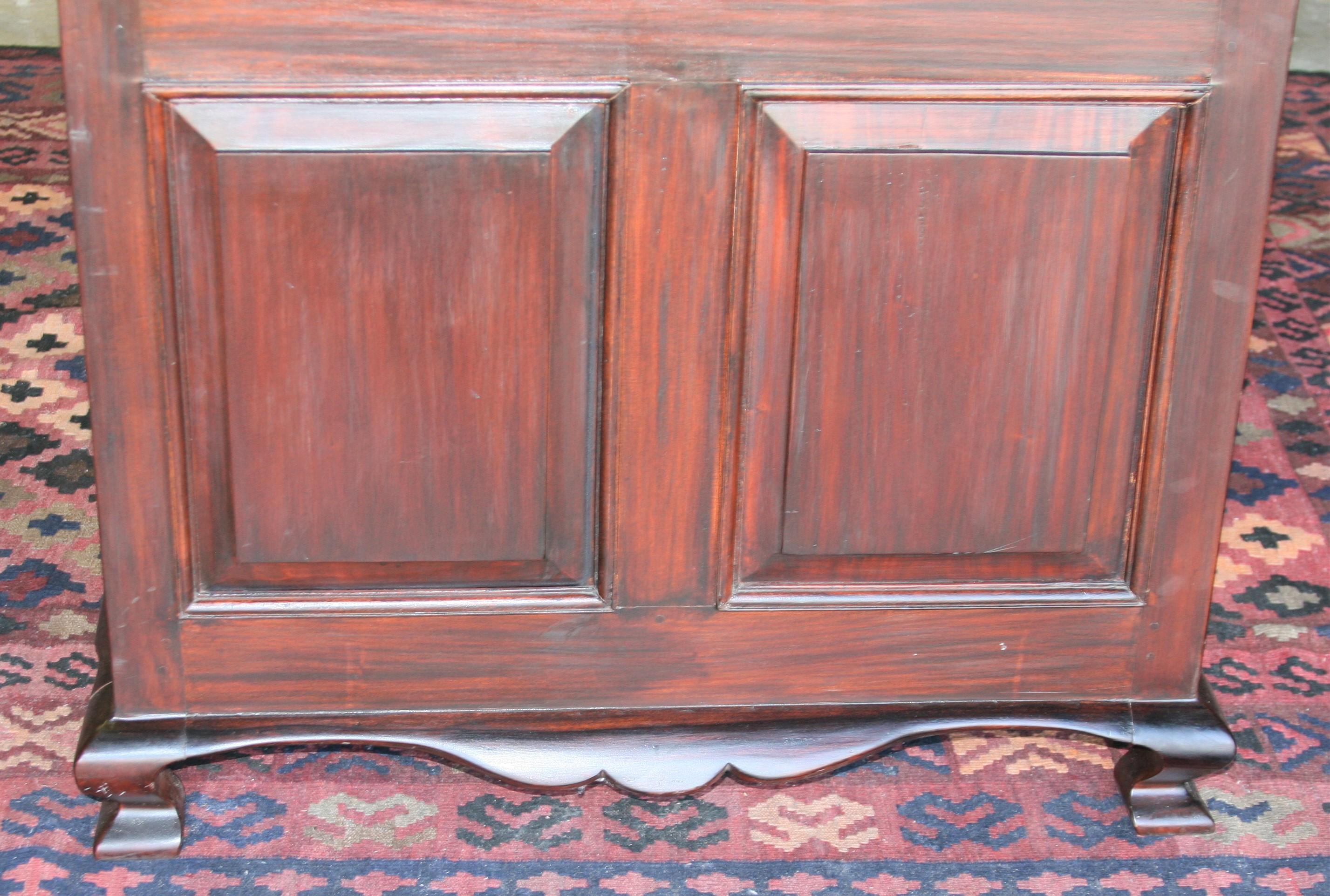 Early 20th Century Magnificent Custom Handcrafted Nedun Wood Desk         For Sale 2