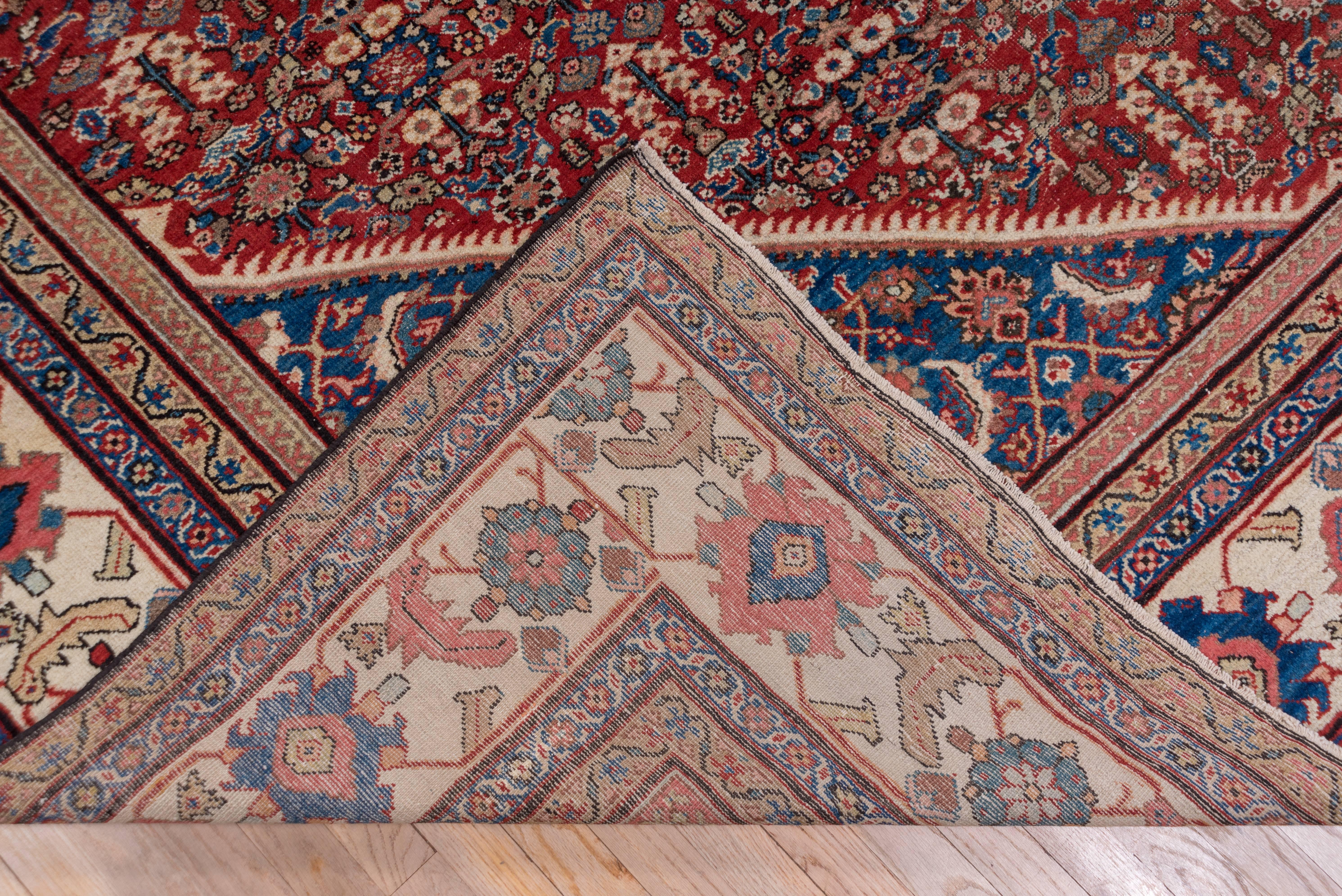 Hand-Knotted Early 20th Century Mahal Rug