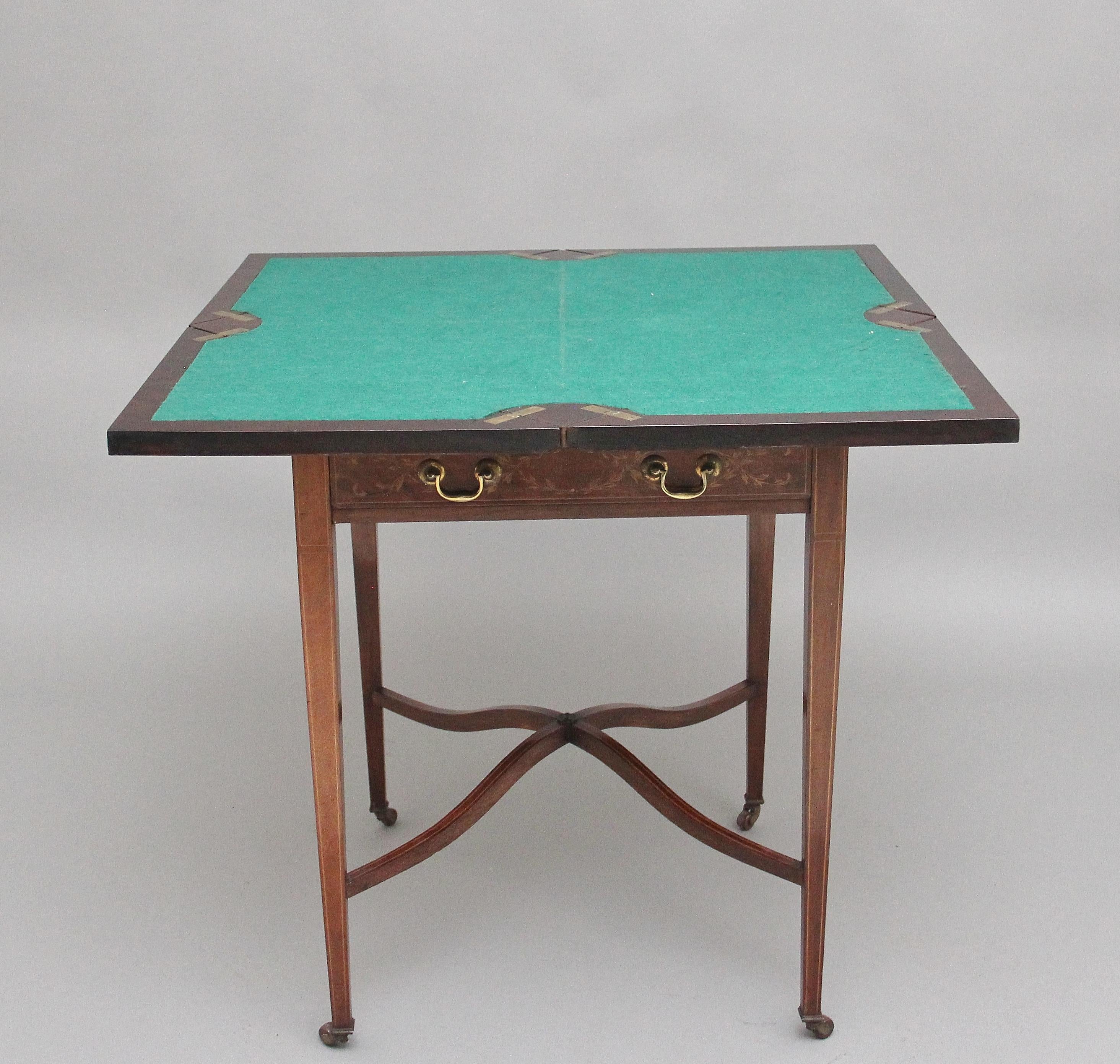 Early 20th Century mahogany and inlaid card table In Good Condition For Sale In Martlesham, GB