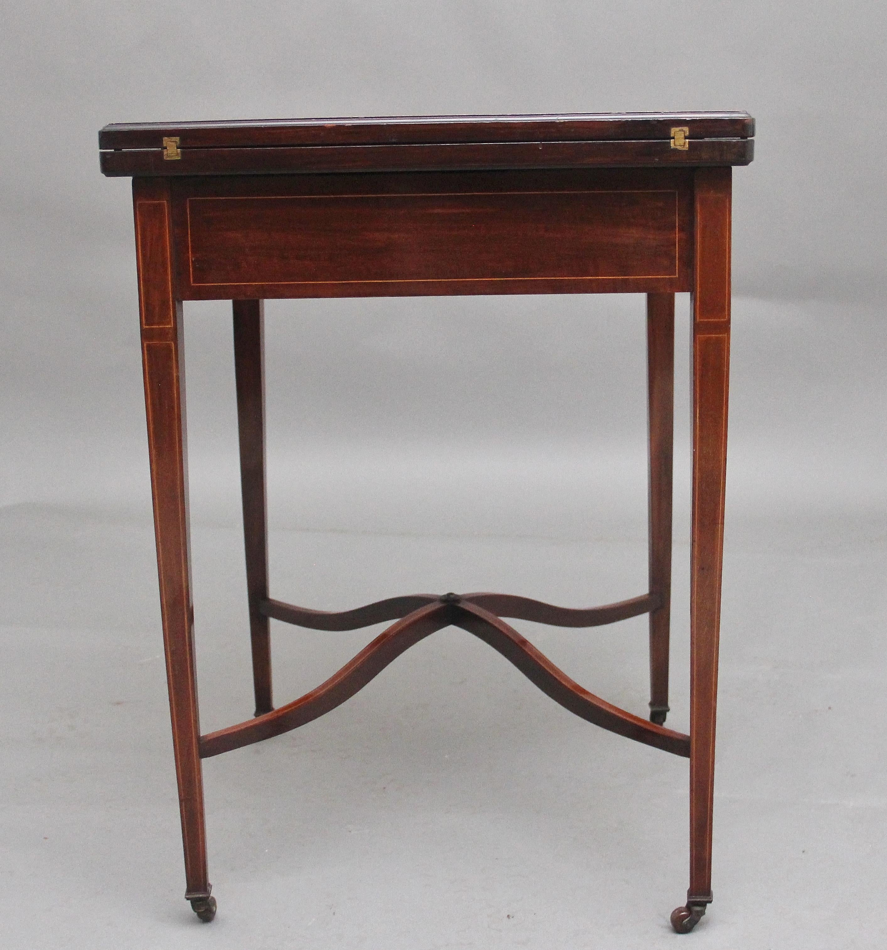 Early 20th Century mahogany and inlaid card table For Sale 3