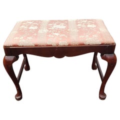 Early 20th Century Mahogany and Upholstered Queen Anne Bench