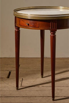 Early 20th century Mahogany and white marble Gueridon table