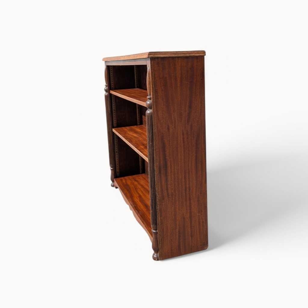 Bibliothèque en acajou du début du 20e siècle, style édouardien / Colonial Revival en vente 9
