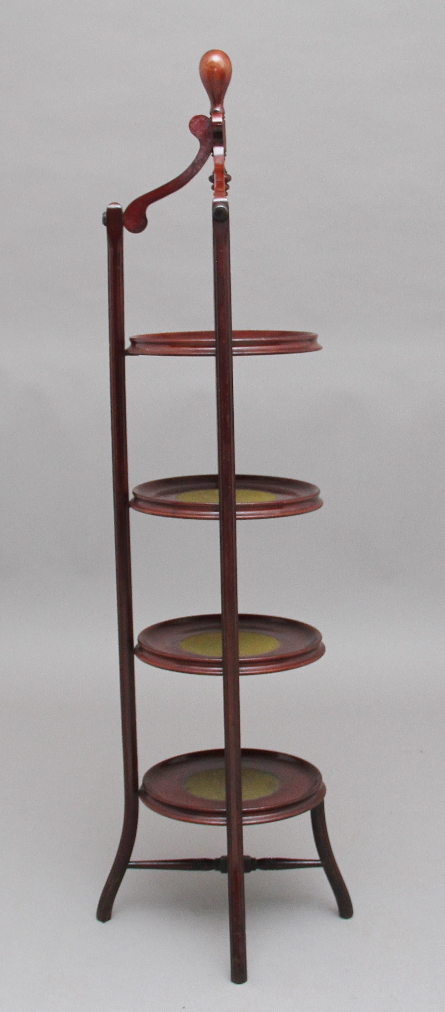 Early 20th Century Mahogany Cake Stand In Good Condition In Martlesham, GB