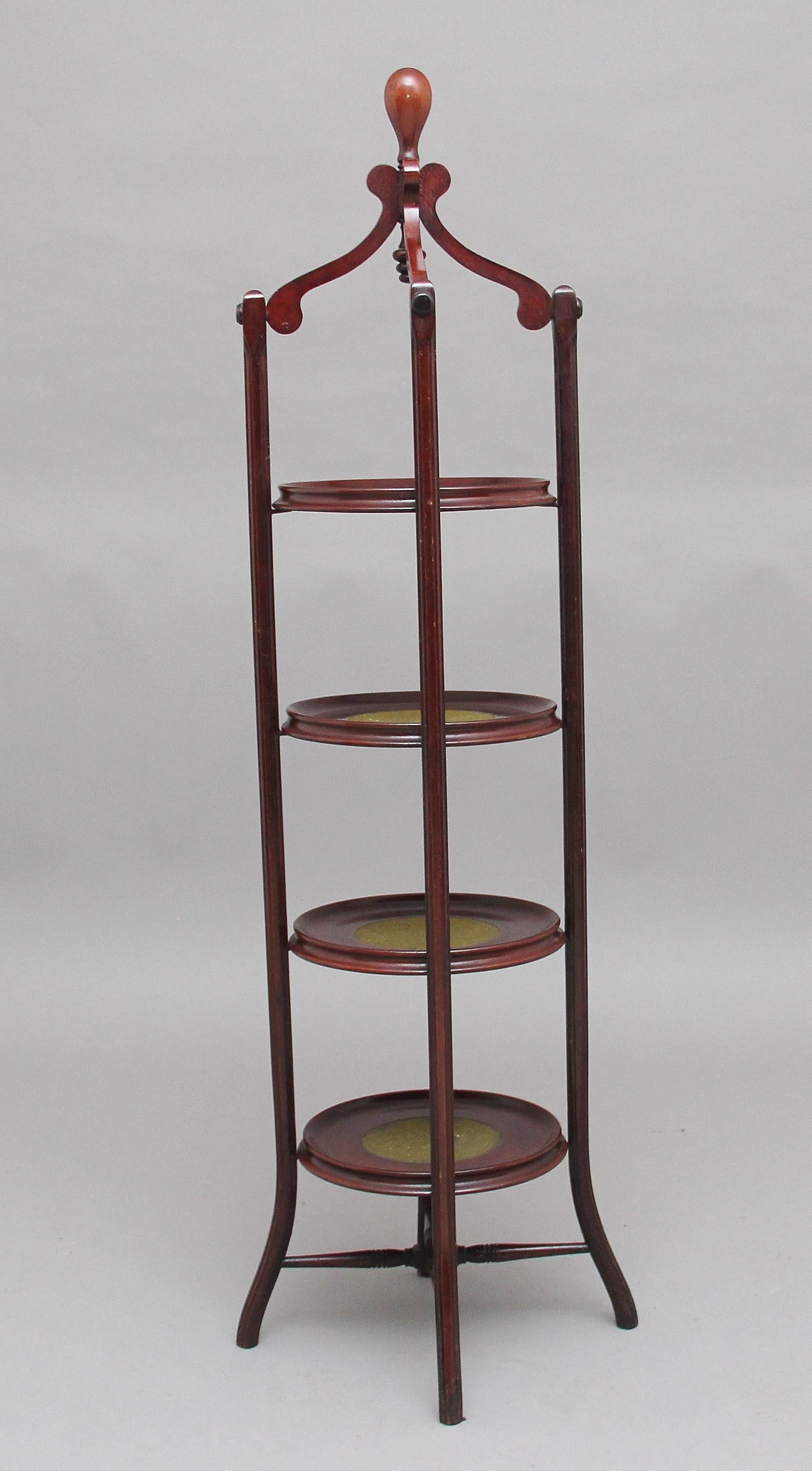 Early 20th Century Mahogany Cake Stand 1