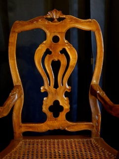 Fauteuil de style Chippendale en acajou du début du XXe siècle avec assise cannelée