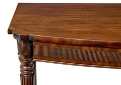 Mahagoni-Konsolentisch aus dem frühen 20.