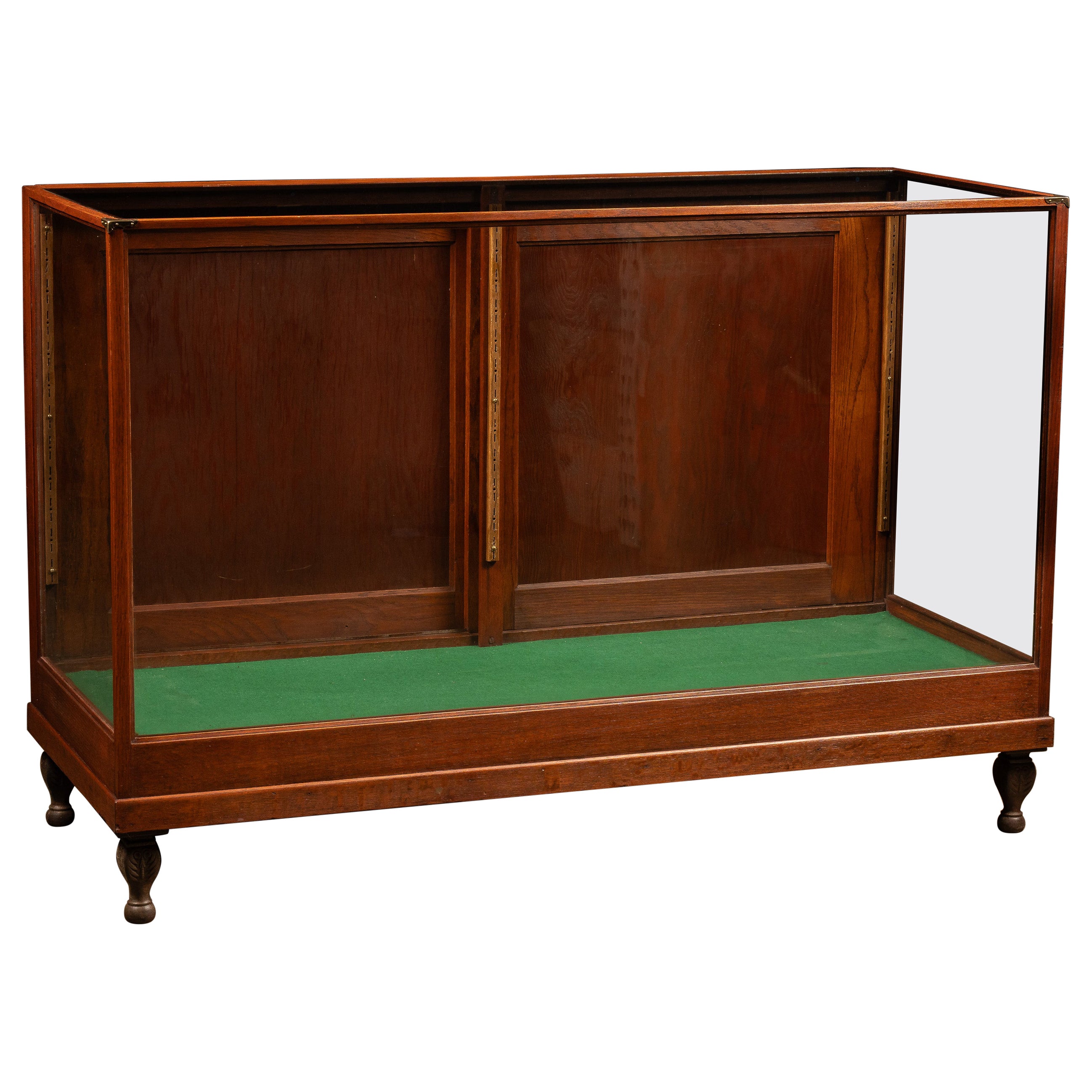 Early 20th Century Mahogany Display Case For Sale