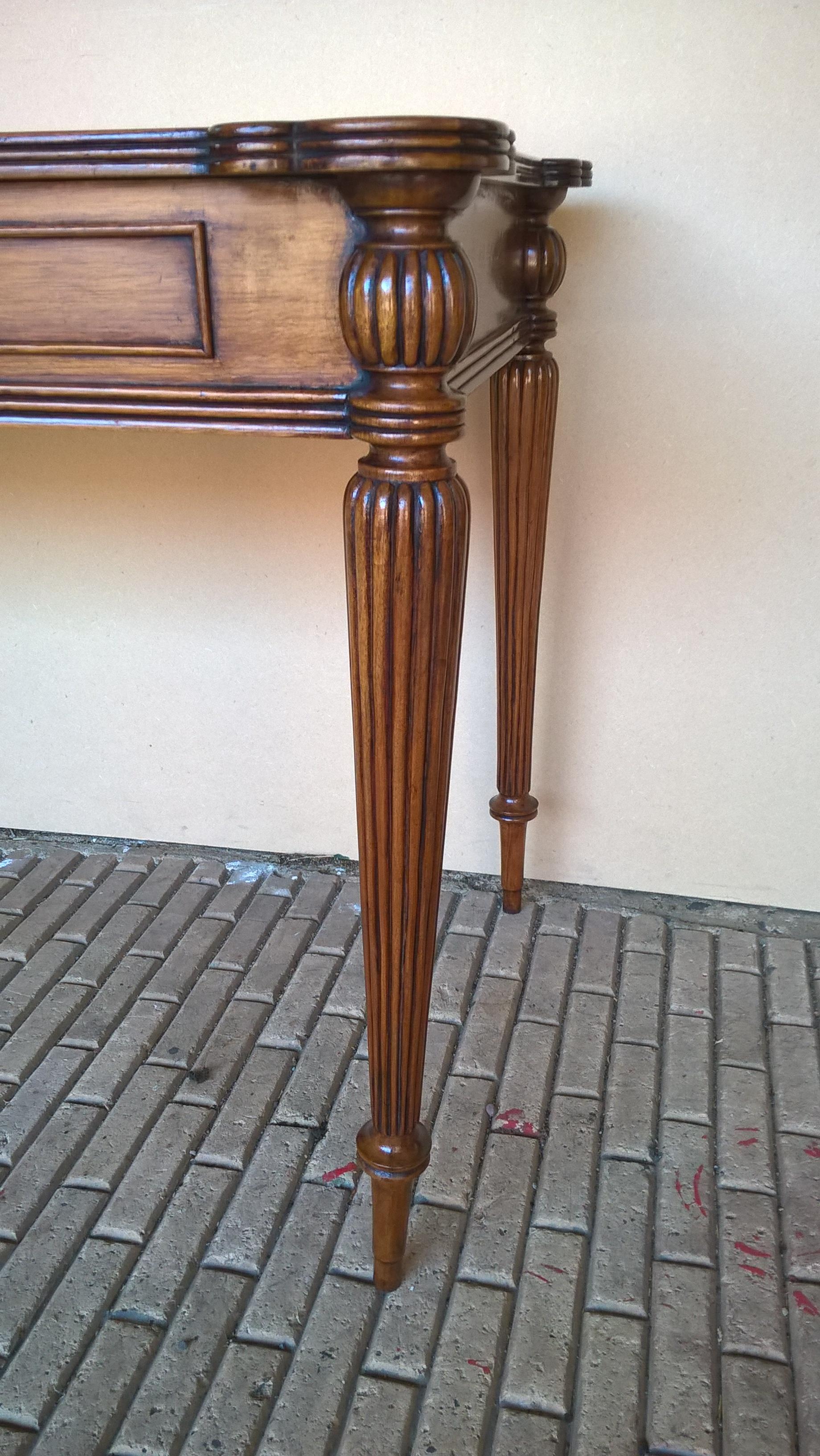 Early 20th Century Mahogany Free Standing Writing Table For Sale 4