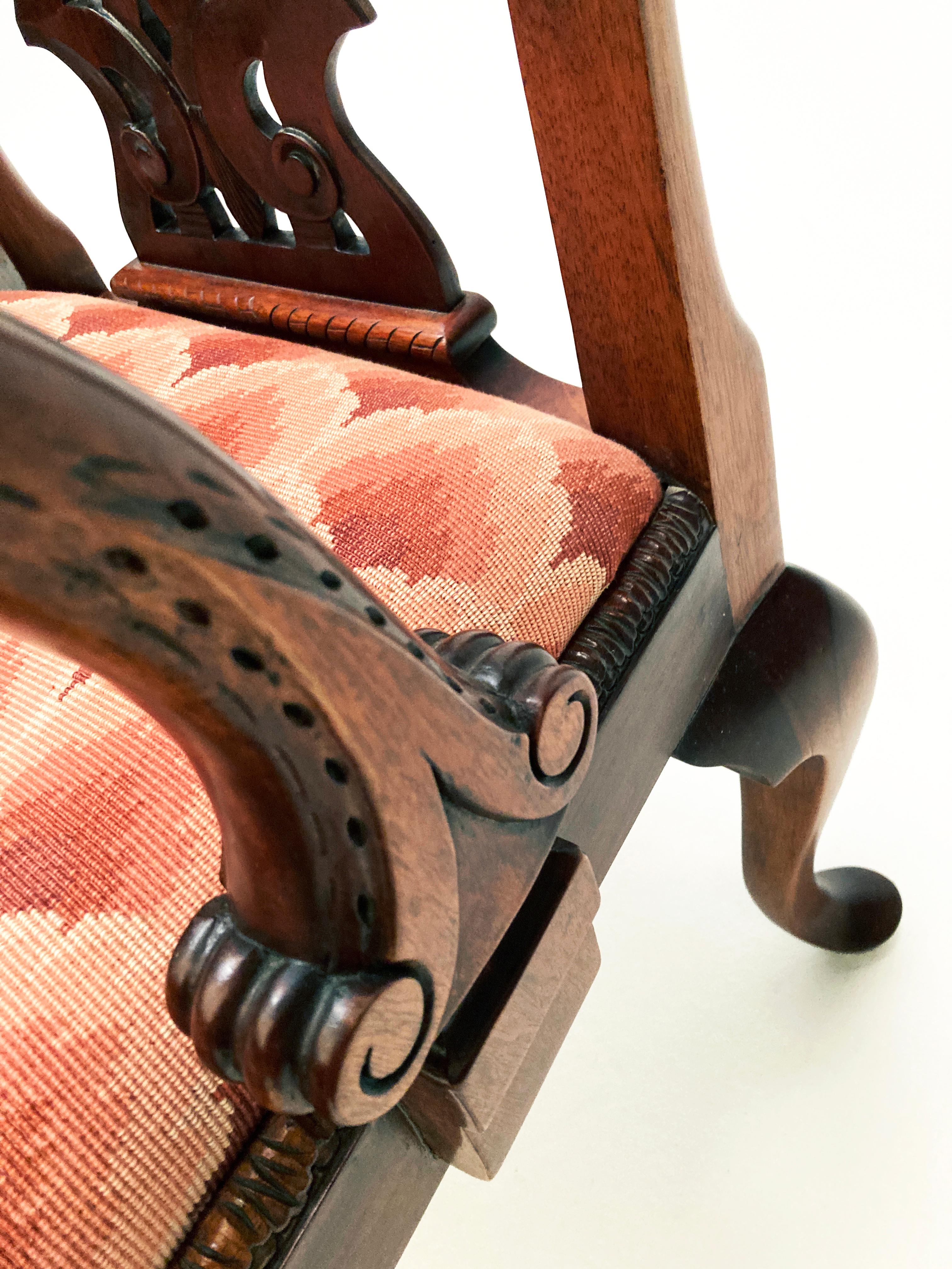 Irische antike Replica Chippendale-Stühle aus Mahagoni des frühen 20. Jahrhunderts – 2er-Set im Angebot 6