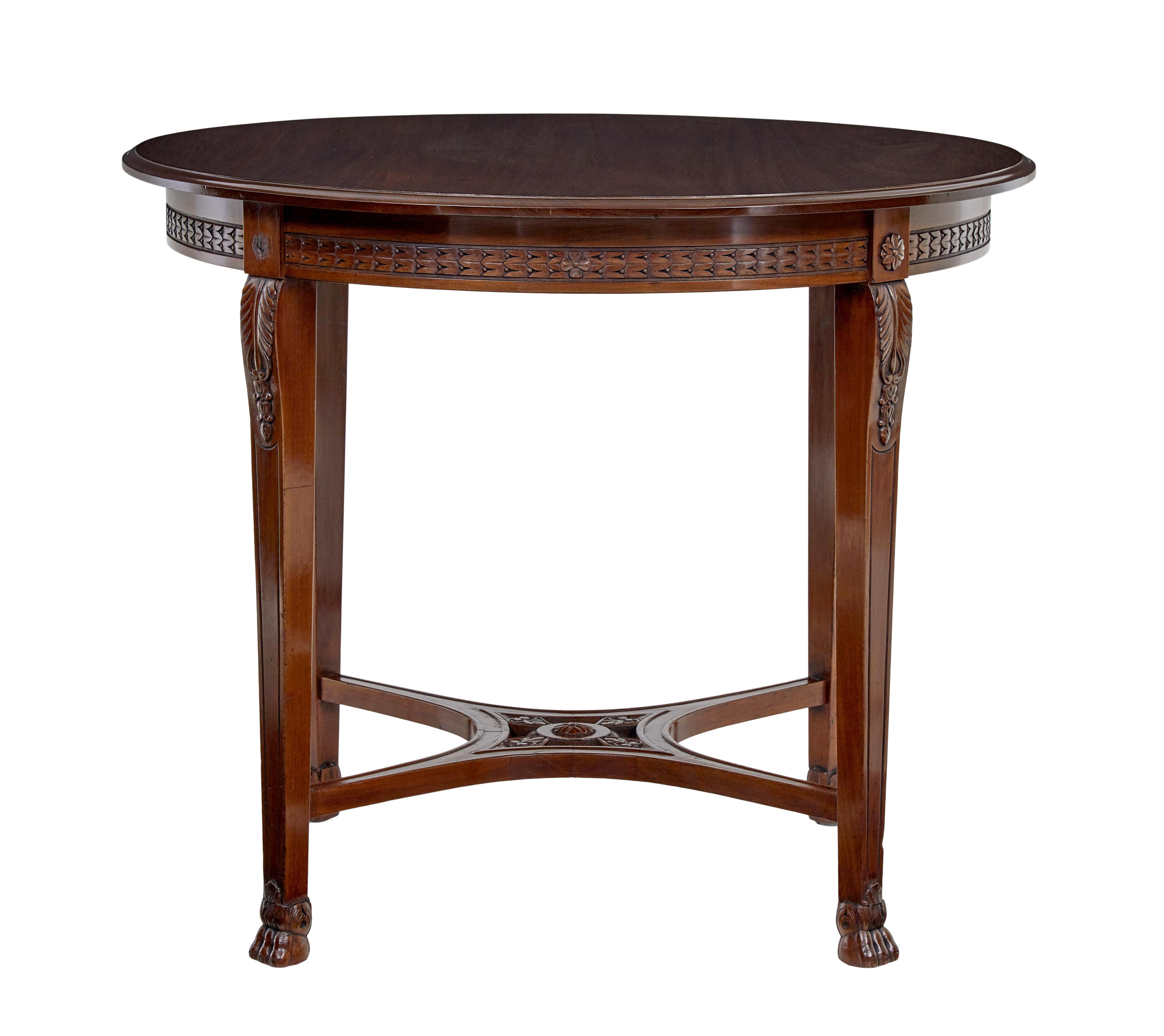 Early 20th Century mahogany round center table In Good Condition For Sale In Debenham, Suffolk