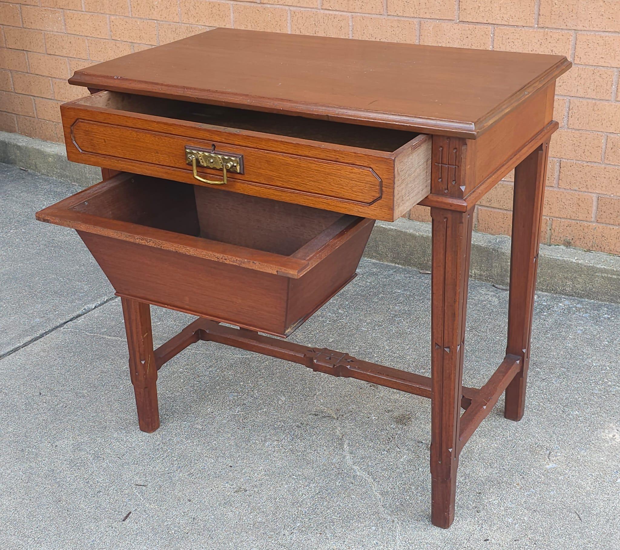 Early 20th Century Mahogany Work Table Sewing Table For Sale 1