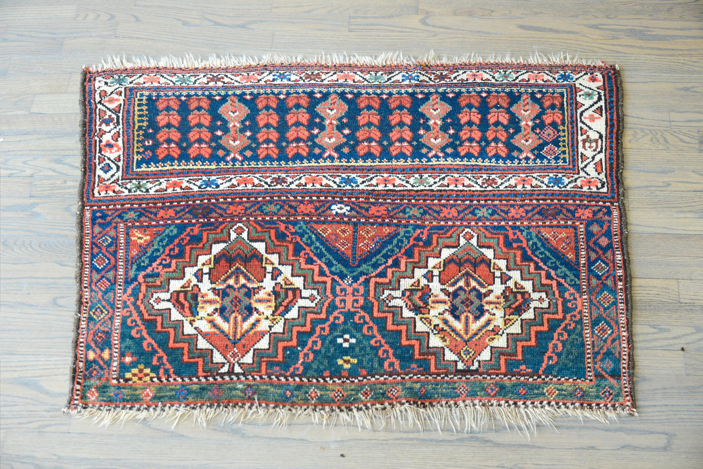 Early 20th Century Malayer Bag Face Rug For Sale 5
