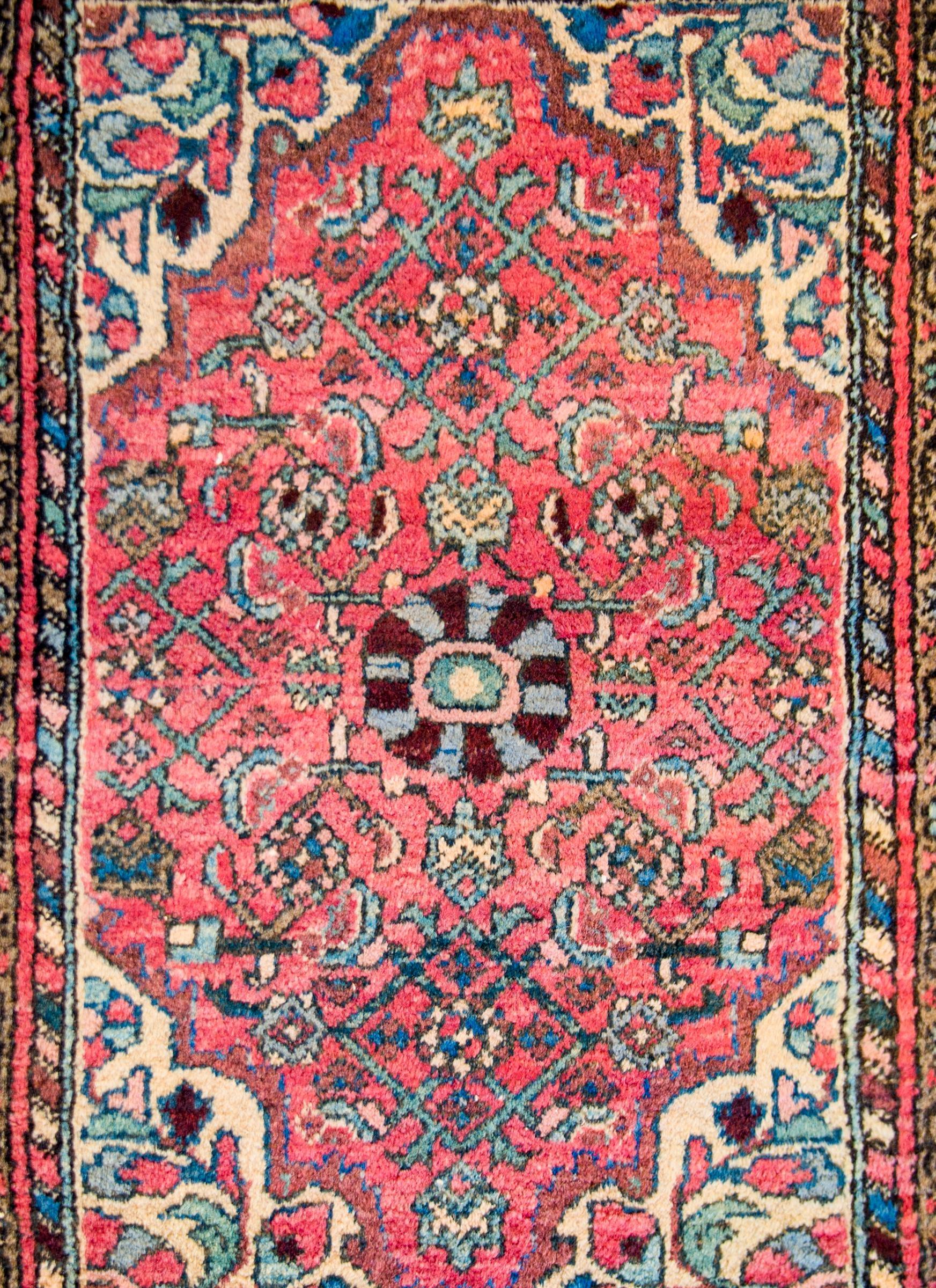 Vegetable Dyed Early 20th Century Malayer Rug For Sale