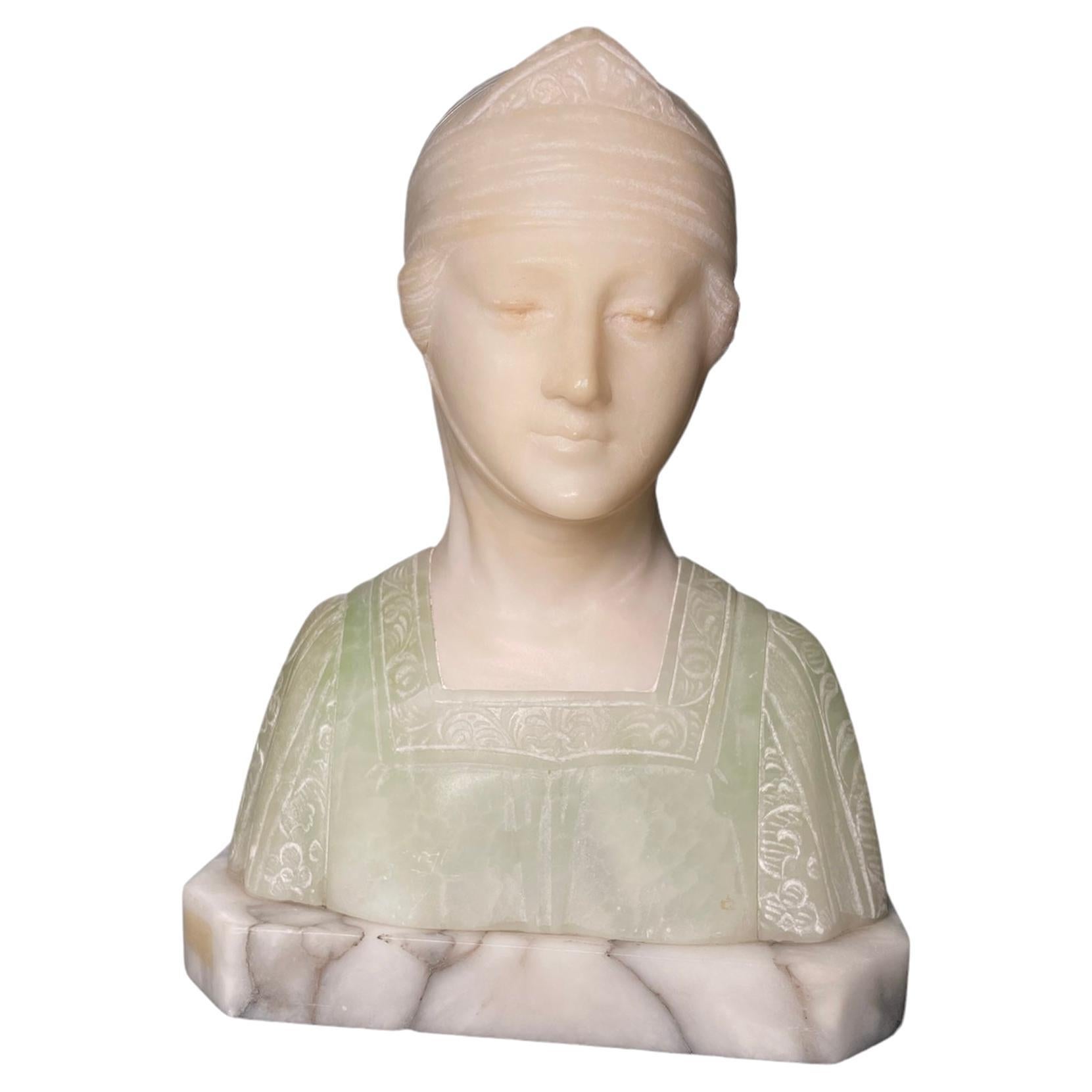 Early 20th Century Marble and Alabaster Bust of Beatrice For Sale