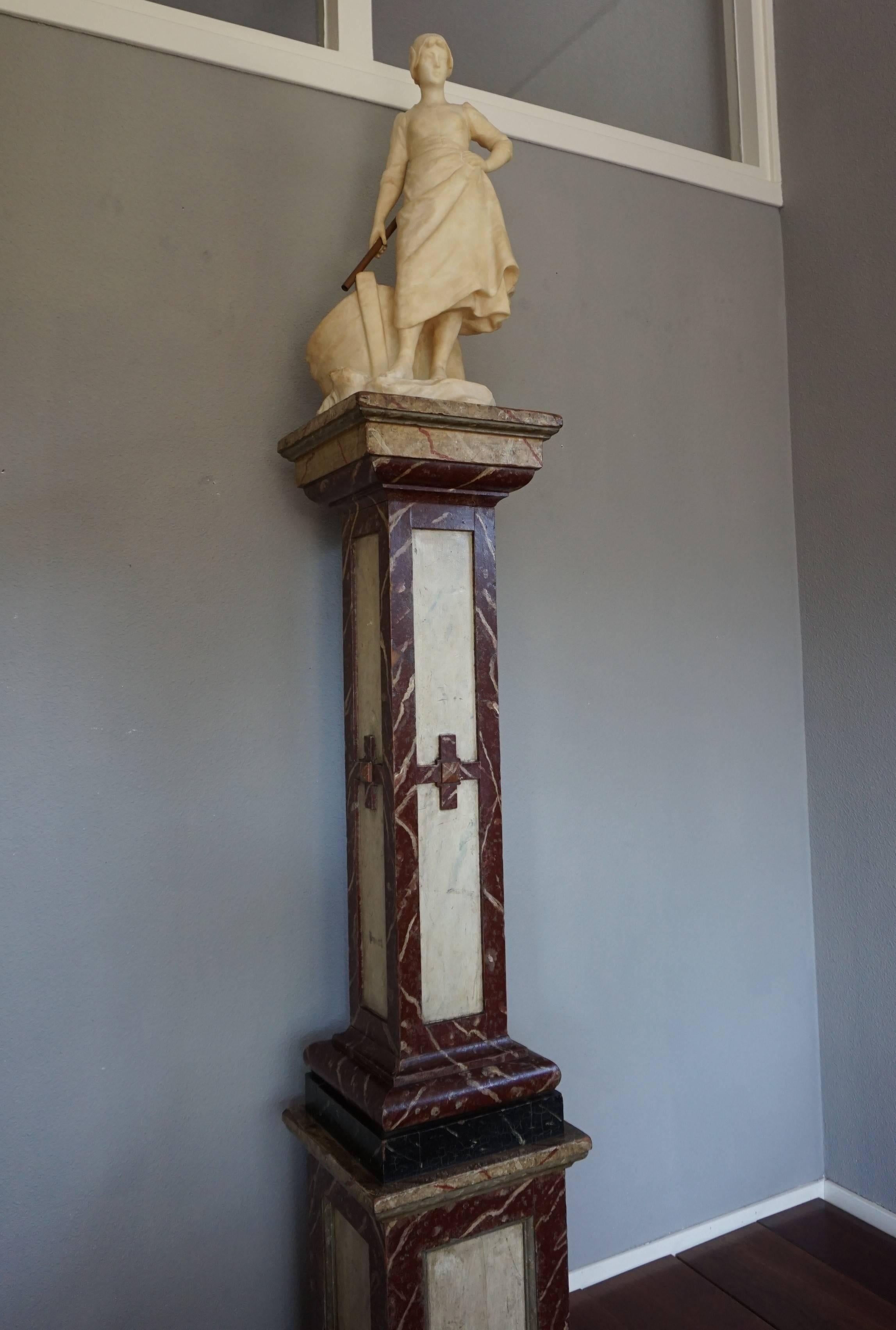Early 20th Century Marble Painted Wooden Sculpture Stand / Newel Post Column For Sale 1