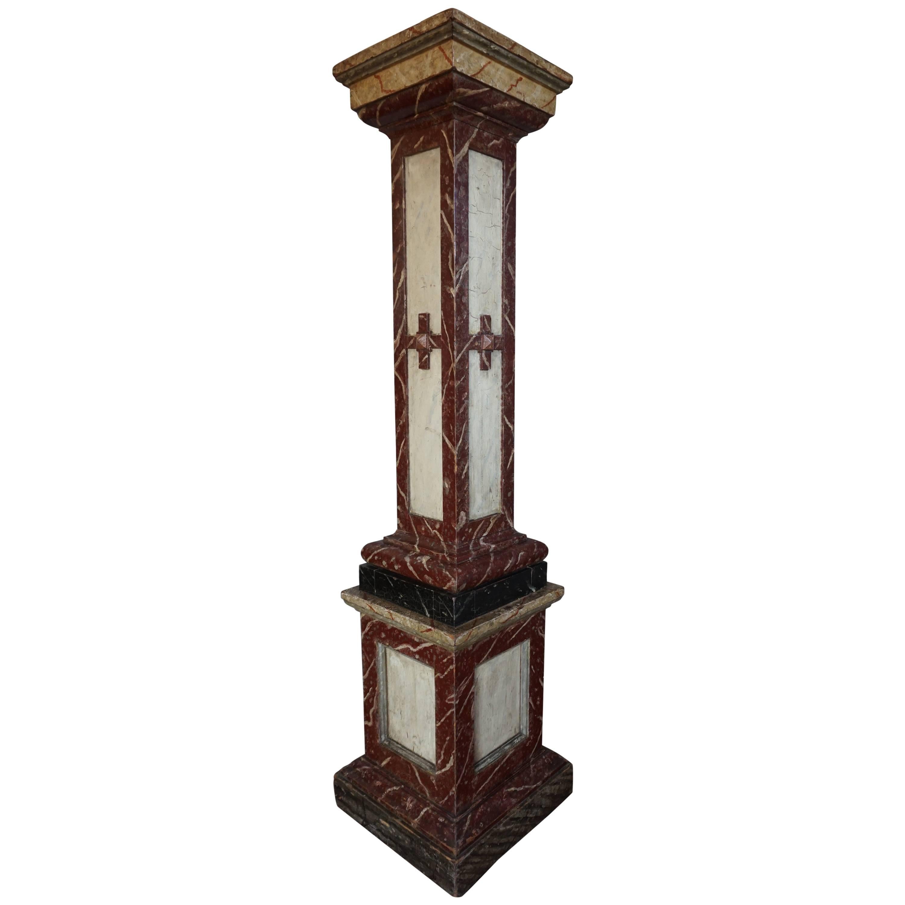 Marmorbemalte Holzskulptur aus dem frühen 20. Jahrhundert / Newel Post-Säulen im Angebot