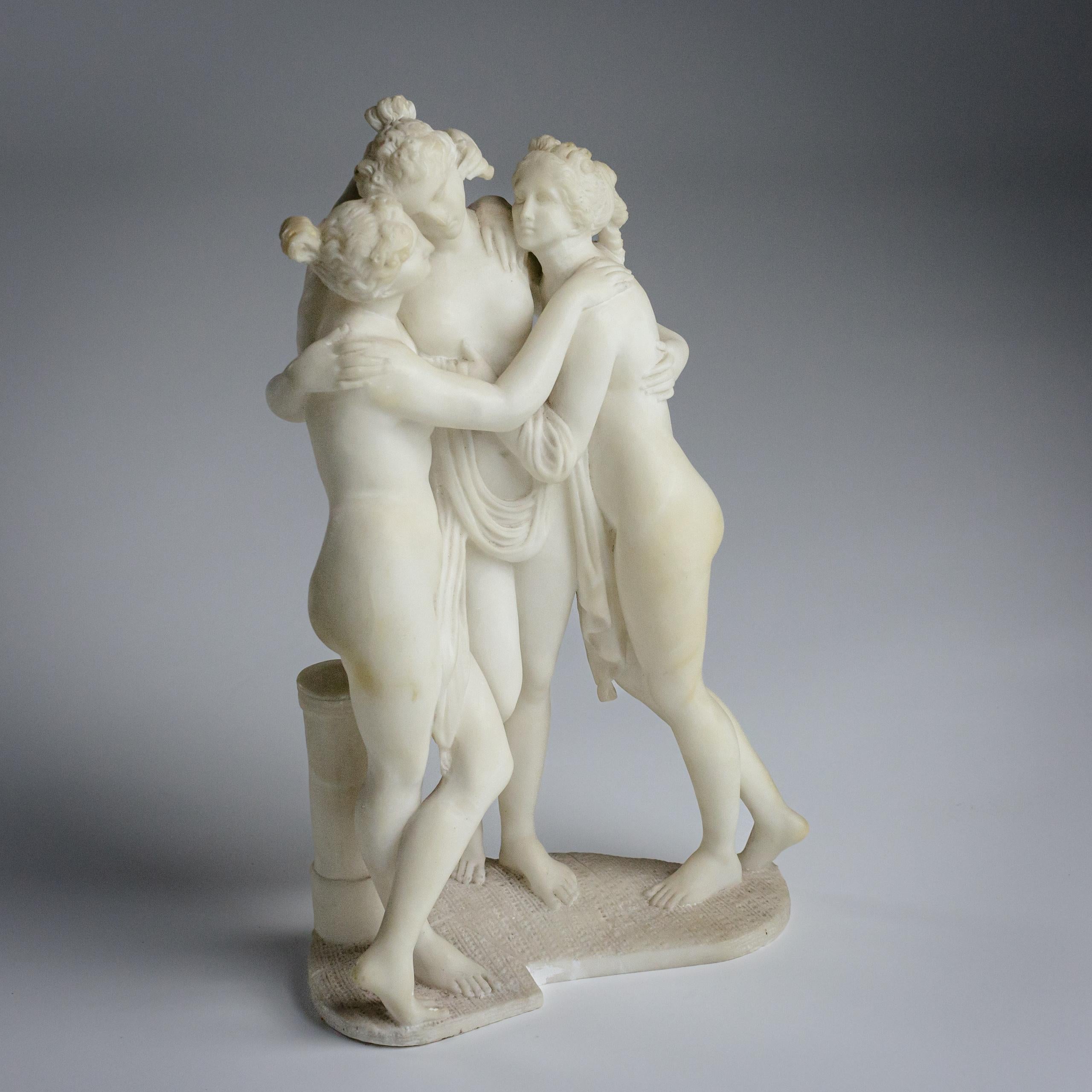 italien Sculpture en marbre du début du 20e siècle représentant les Trois Grâces en vente