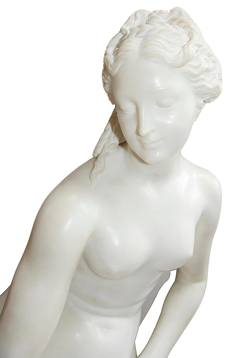 Italian Early 20th Century Marble Statue of 'Venus Au Bain'