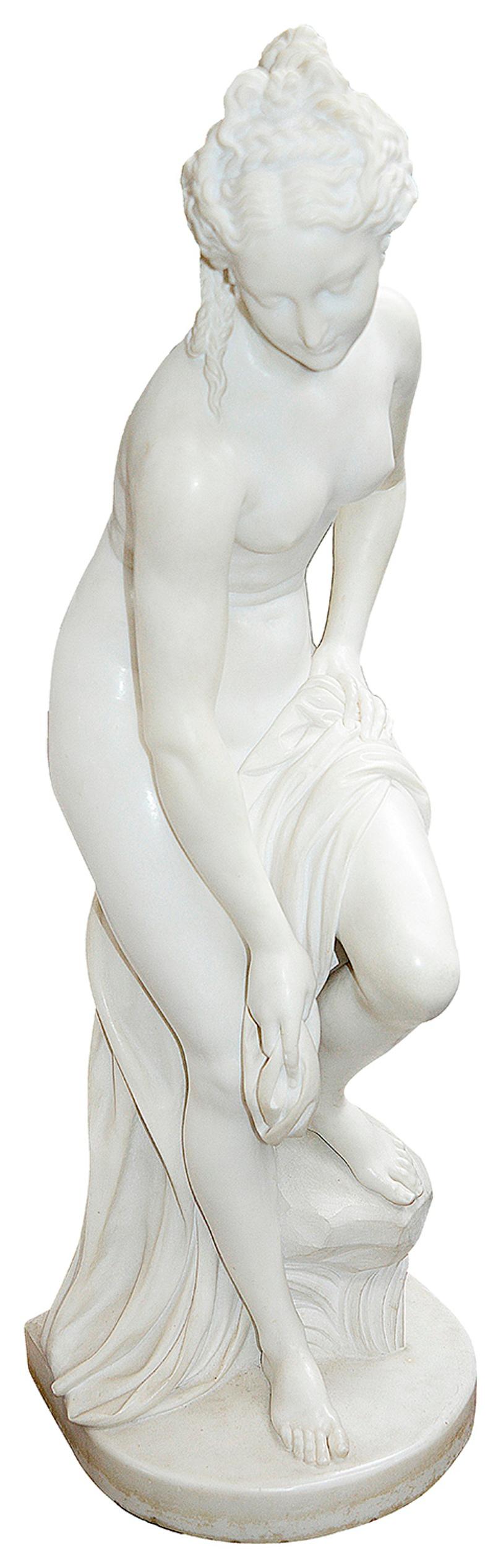 Early 20th Century Marble Statue of 'Venus Au Bain' 1