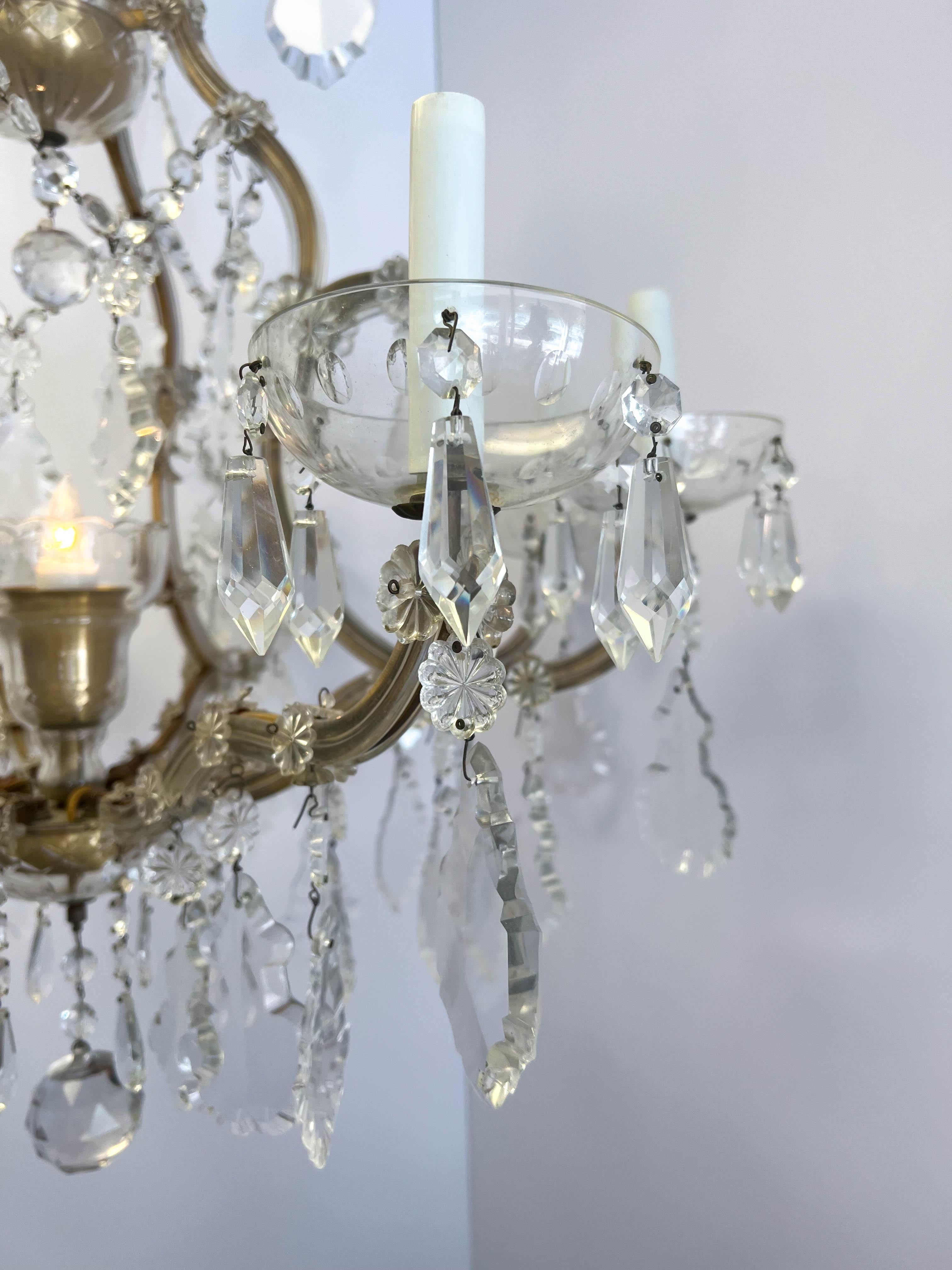 Early 20th Century Maria Theresa 8 Arm Crystal Chandelier 10