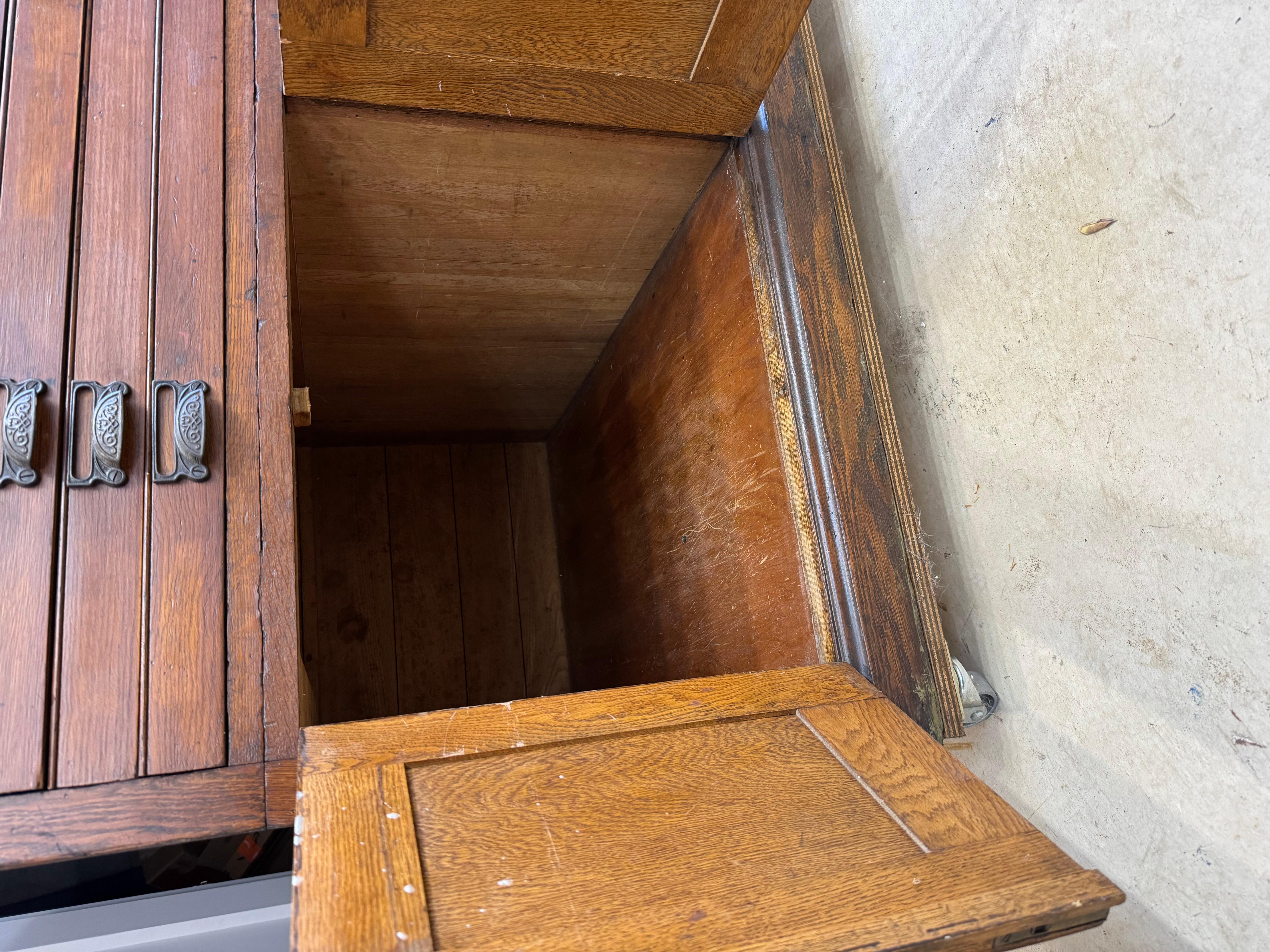 Early 20th Century Massive Printer’s Typeset by The Fred Macey Company For Sale 3