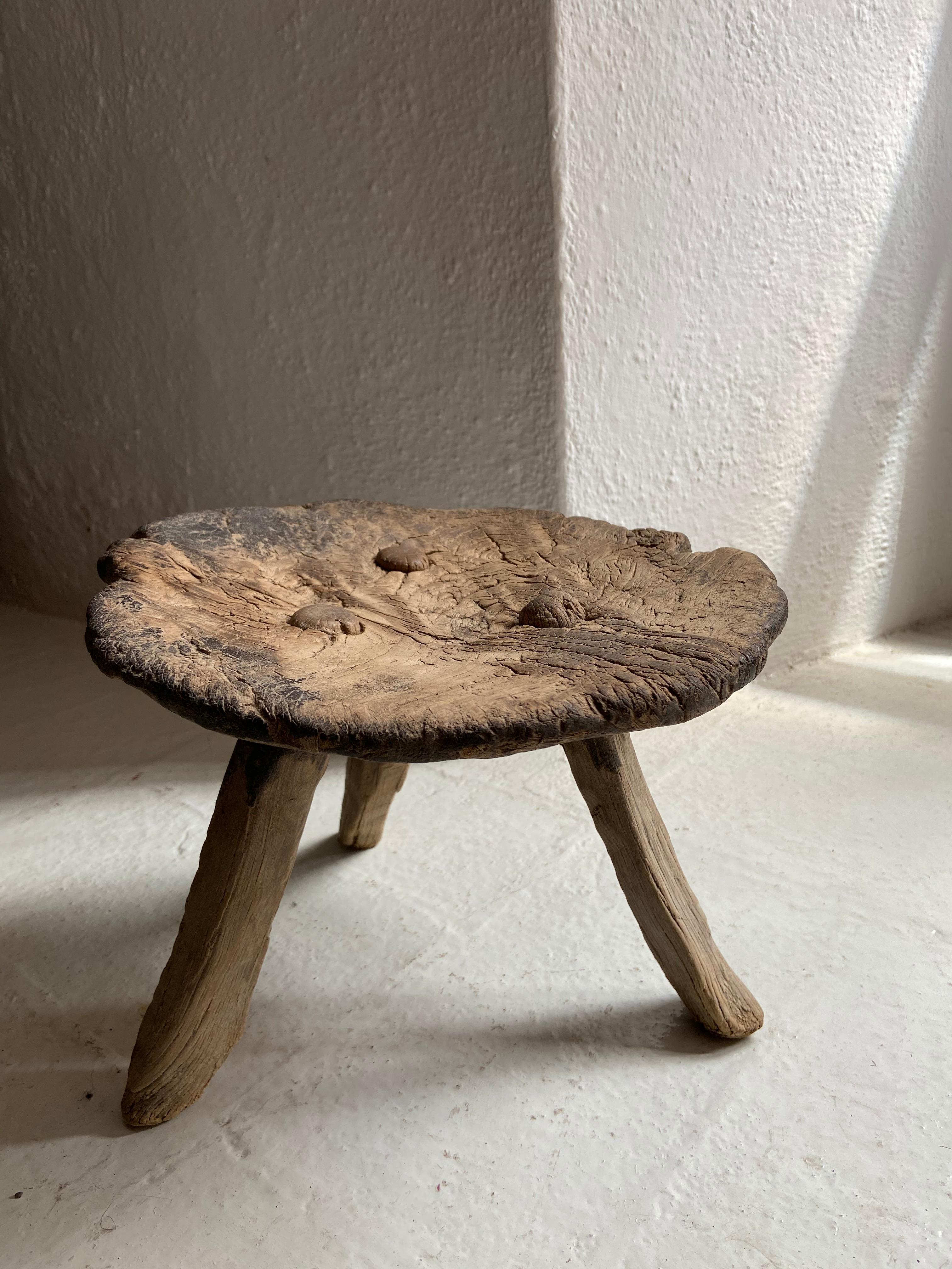 Early 20th Century Mesquite Stool from Mexico In Distressed Condition In San Miguel de Allende, Guanajuato