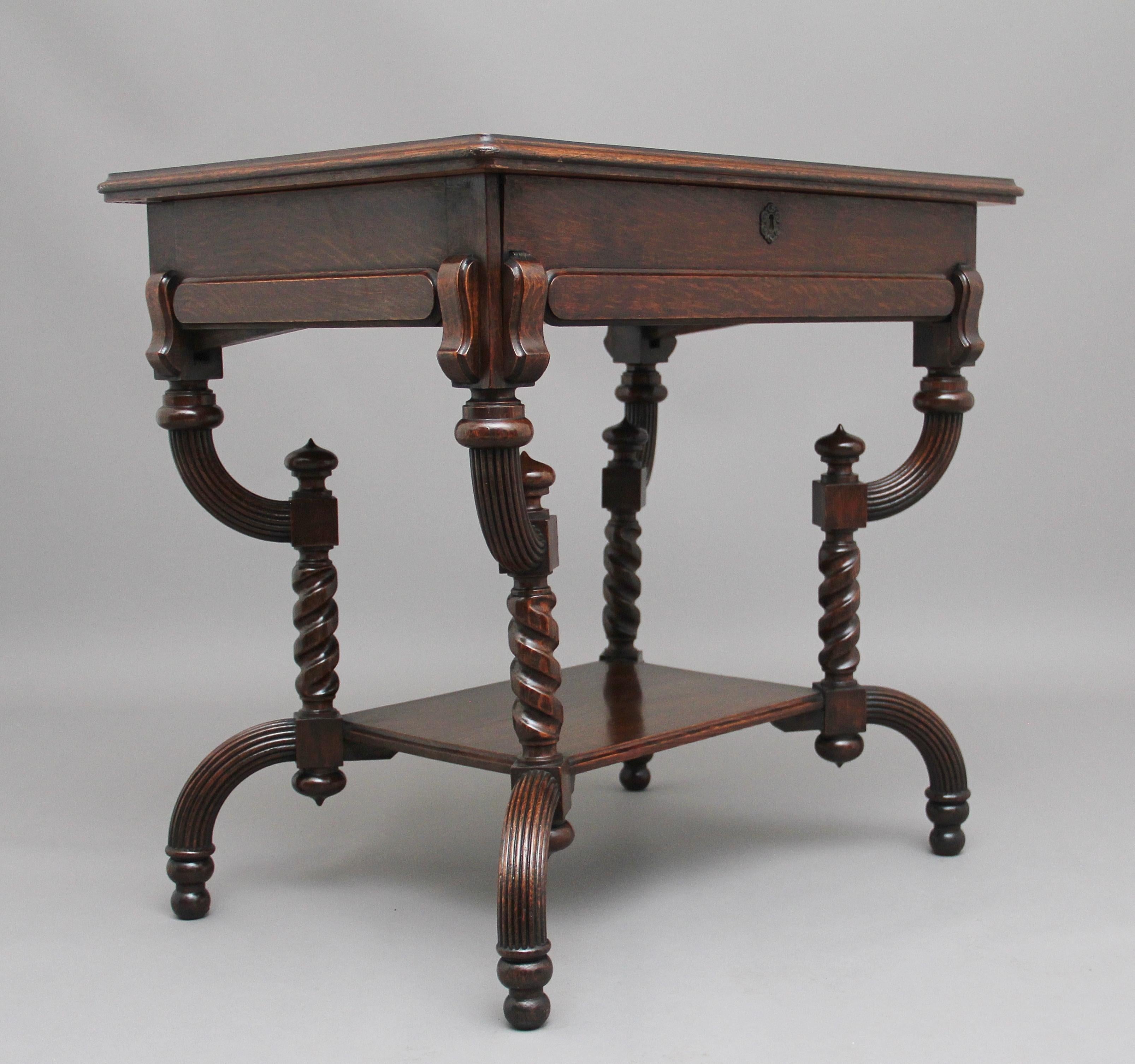 Early 20th Century Metamorphic Oak Desk For Sale 3