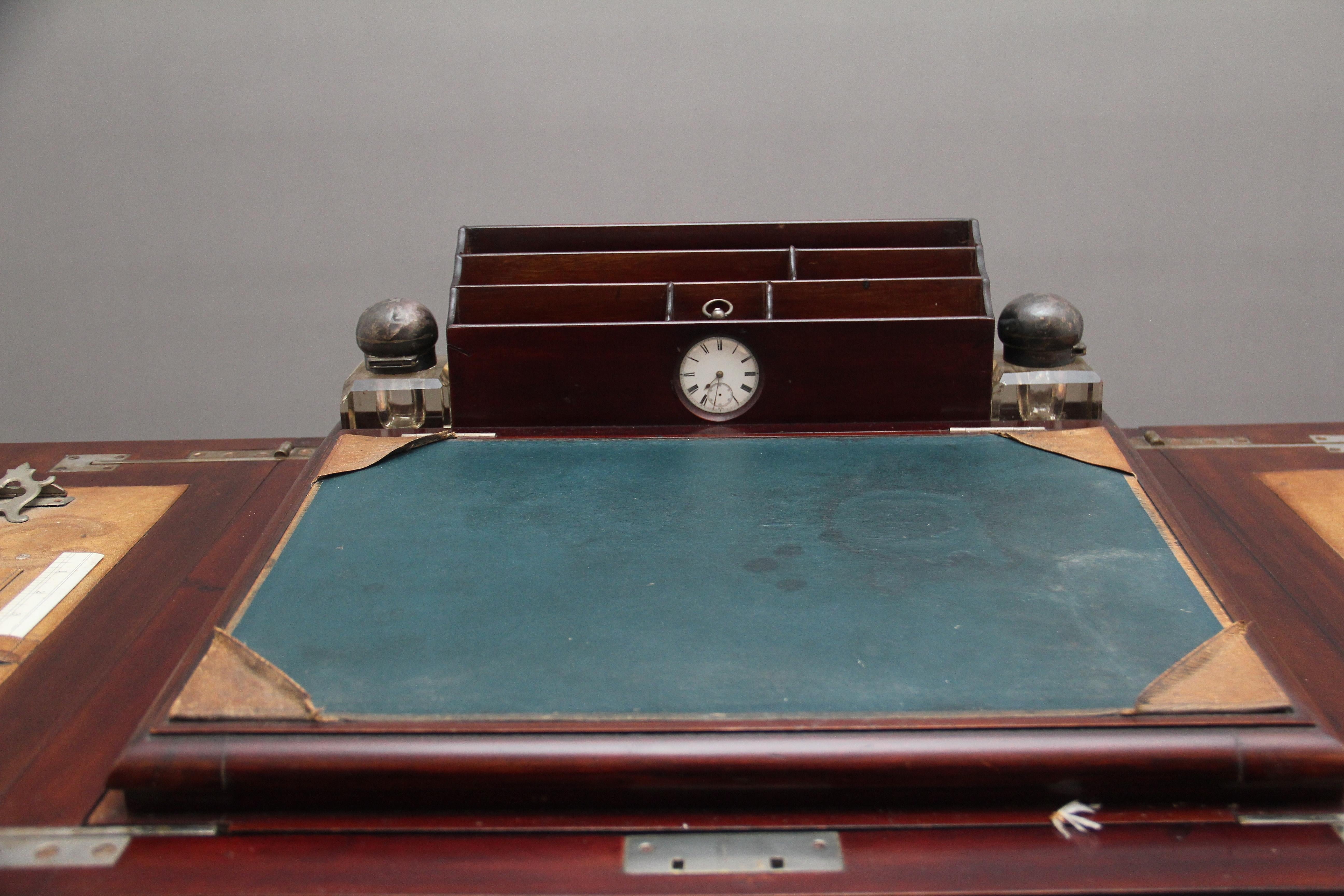 Metamorpher Schreibtisch des frühen 20. Jahrhunderts von J.C Vickery aus London im Angebot 2