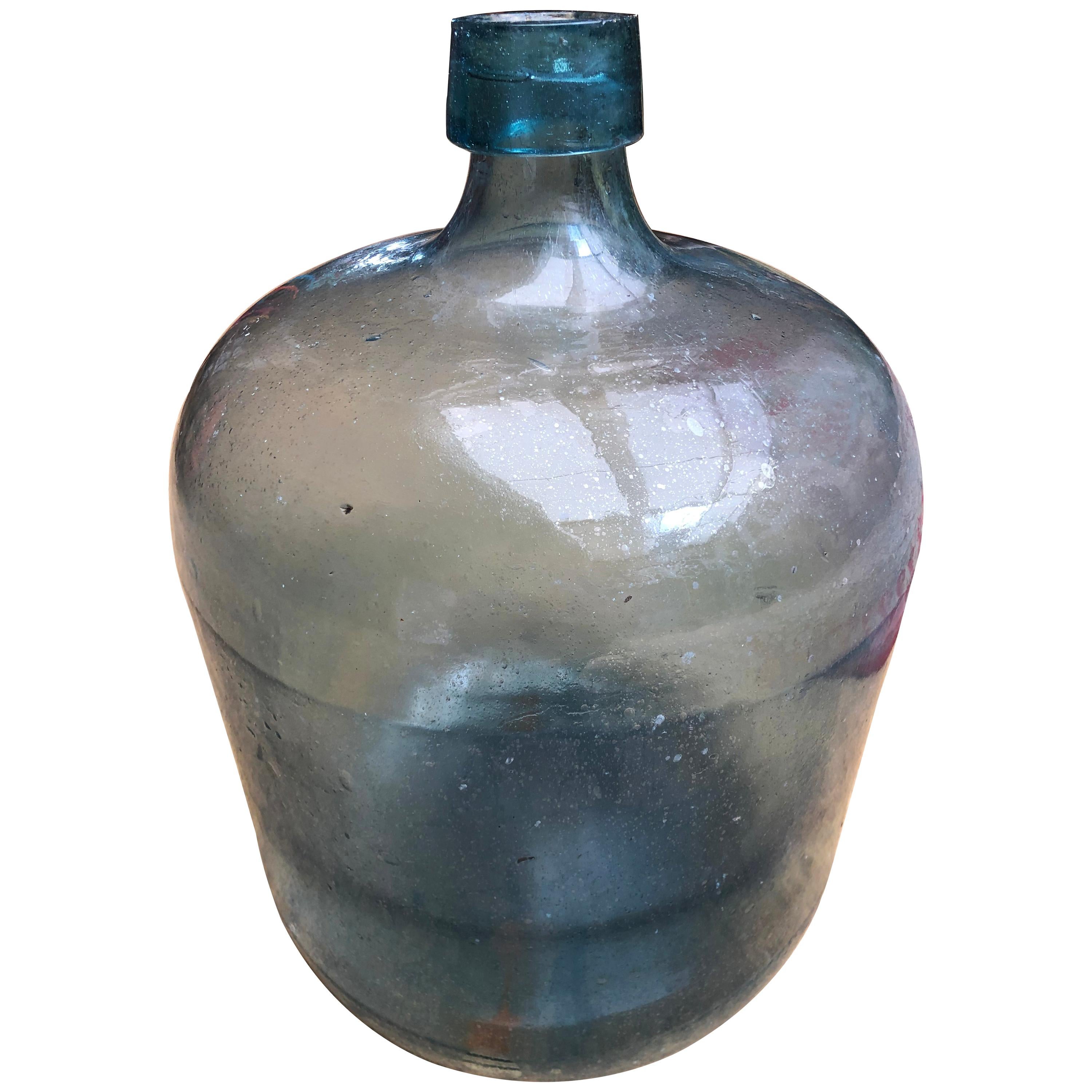 This unique piece is a rare to find because of its size.
It was used to store tequila in the haciendas.
 