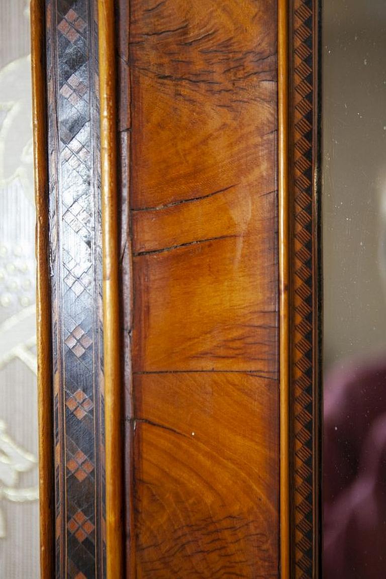 Early-20th Century Mirror in Frame Veneered with Walnut 6