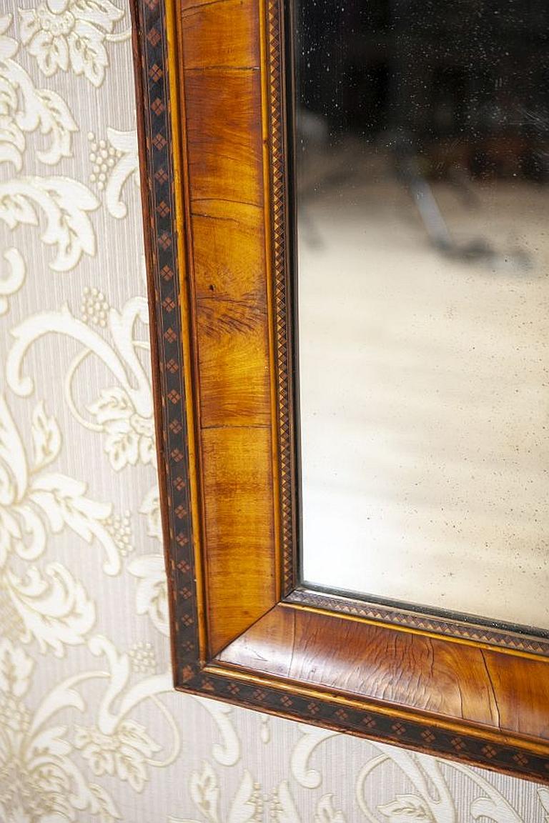 Early-20th Century Mirror in Frame Veneered with Walnut 1