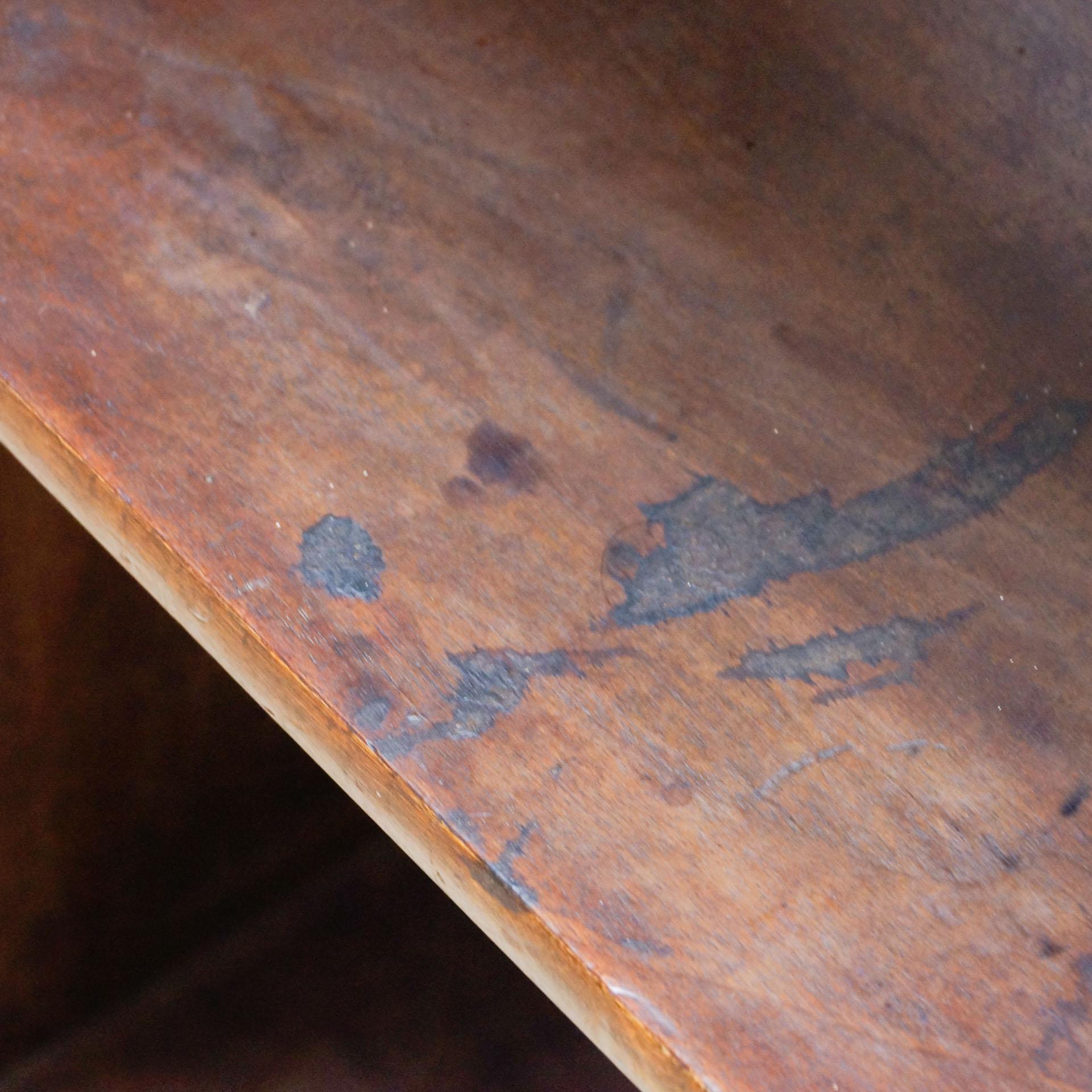 Early 20th Century Modernist Walnut Shelves 10