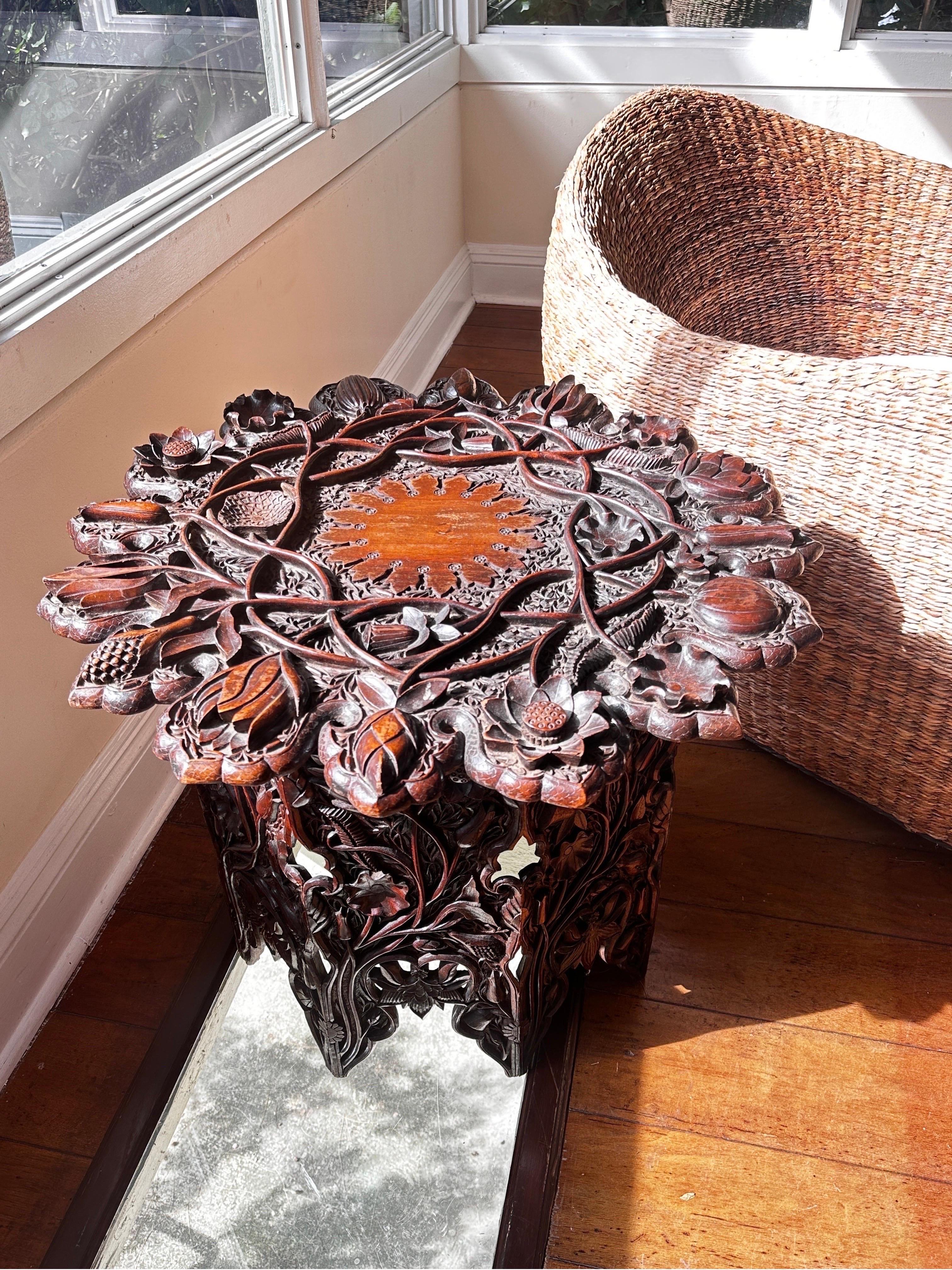 Table monumentale Art Carved du début du 20e siècle en vente 5