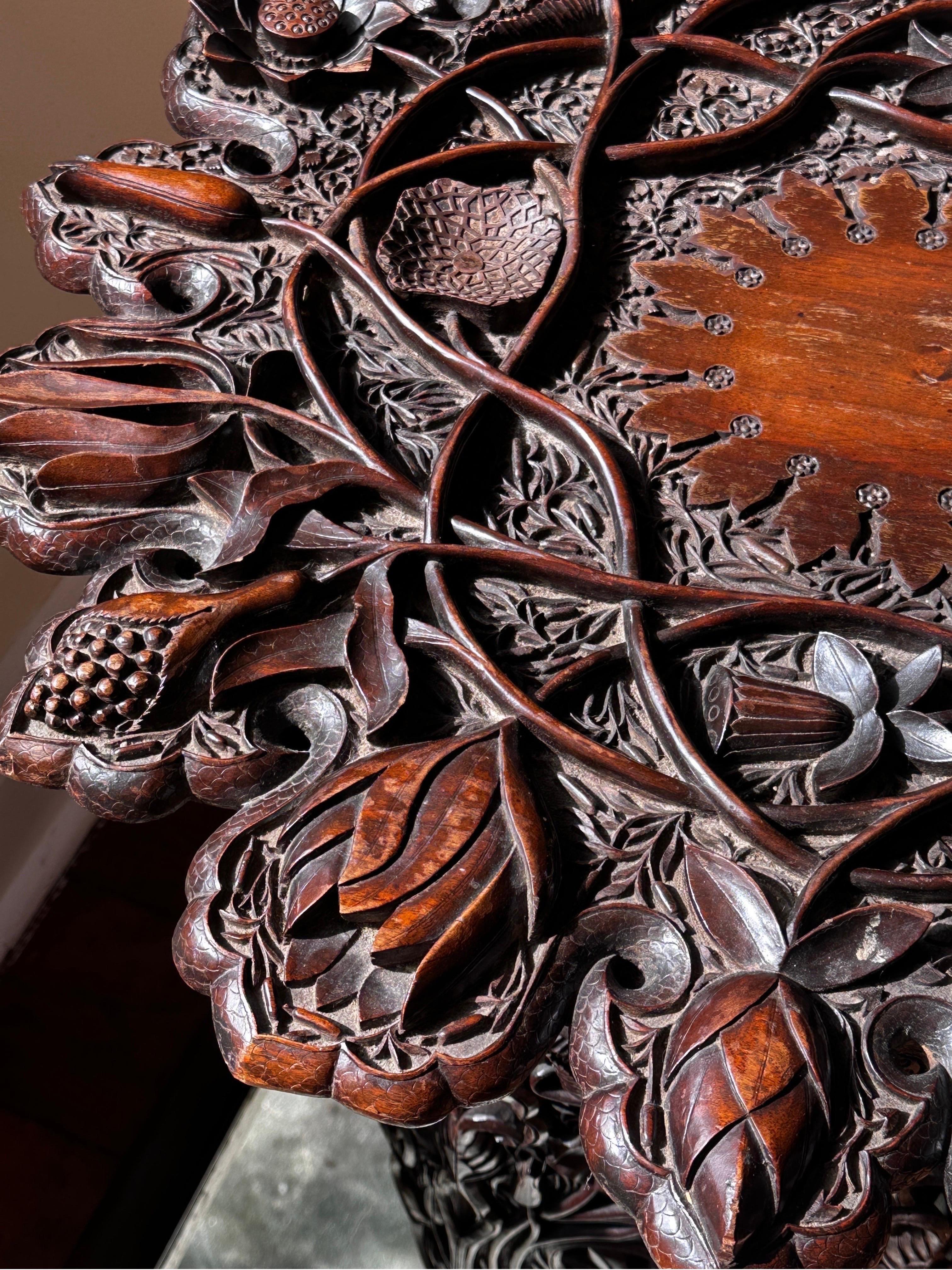 Table monumentale Art Carved du début du 20e siècle en vente 7