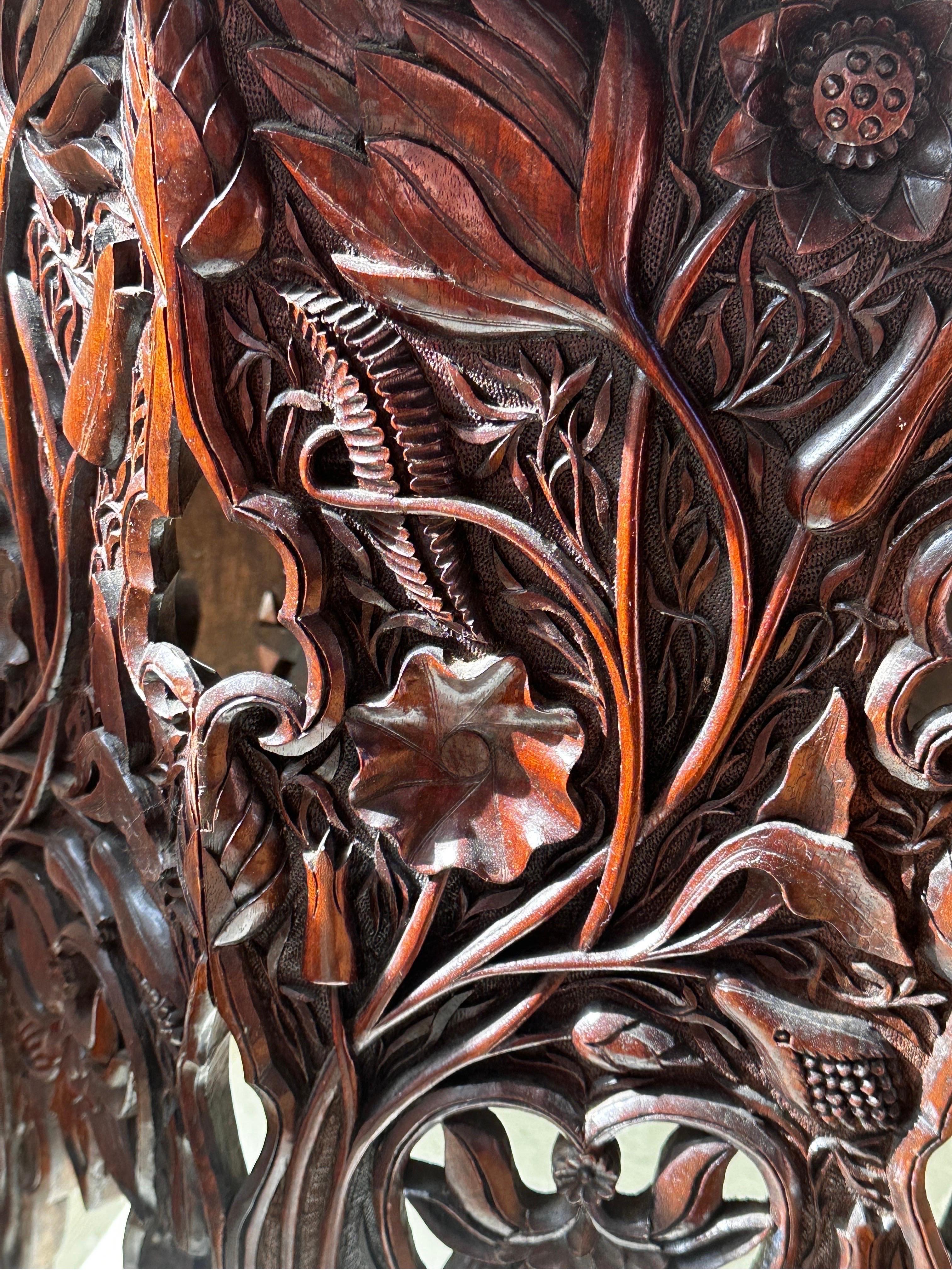 Table monumentale Art Carved du début du 20e siècle en vente 8