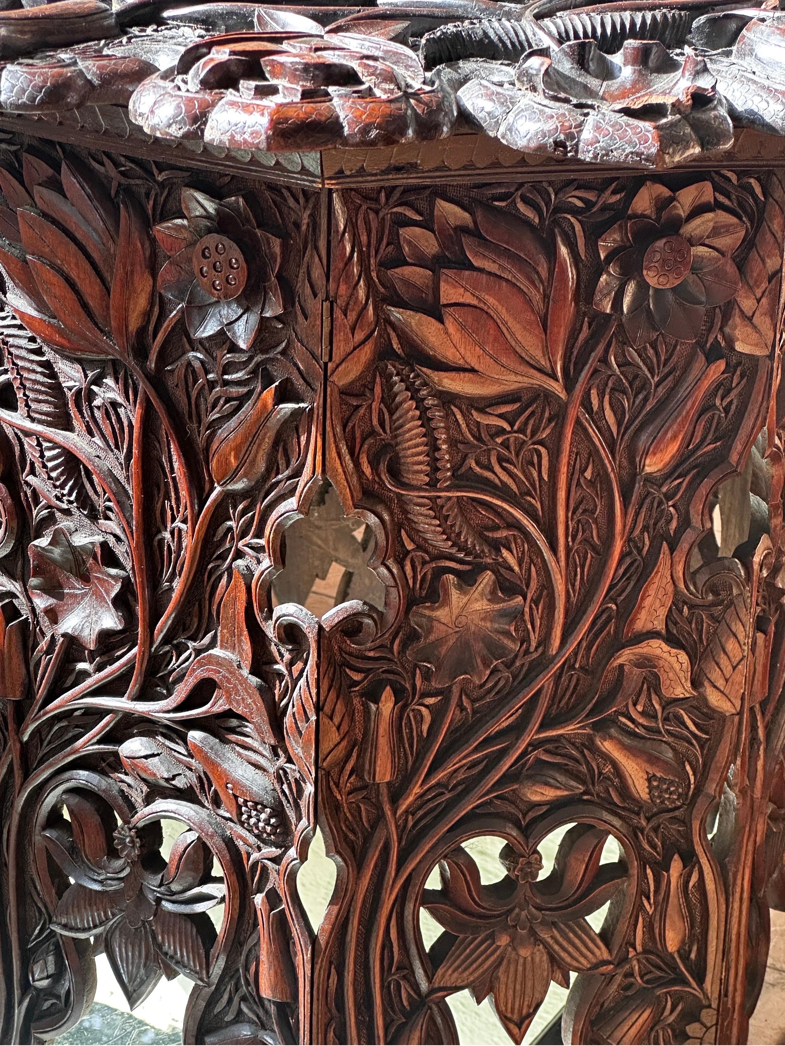 Table monumentale Art Carved du début du 20e siècle en vente 9