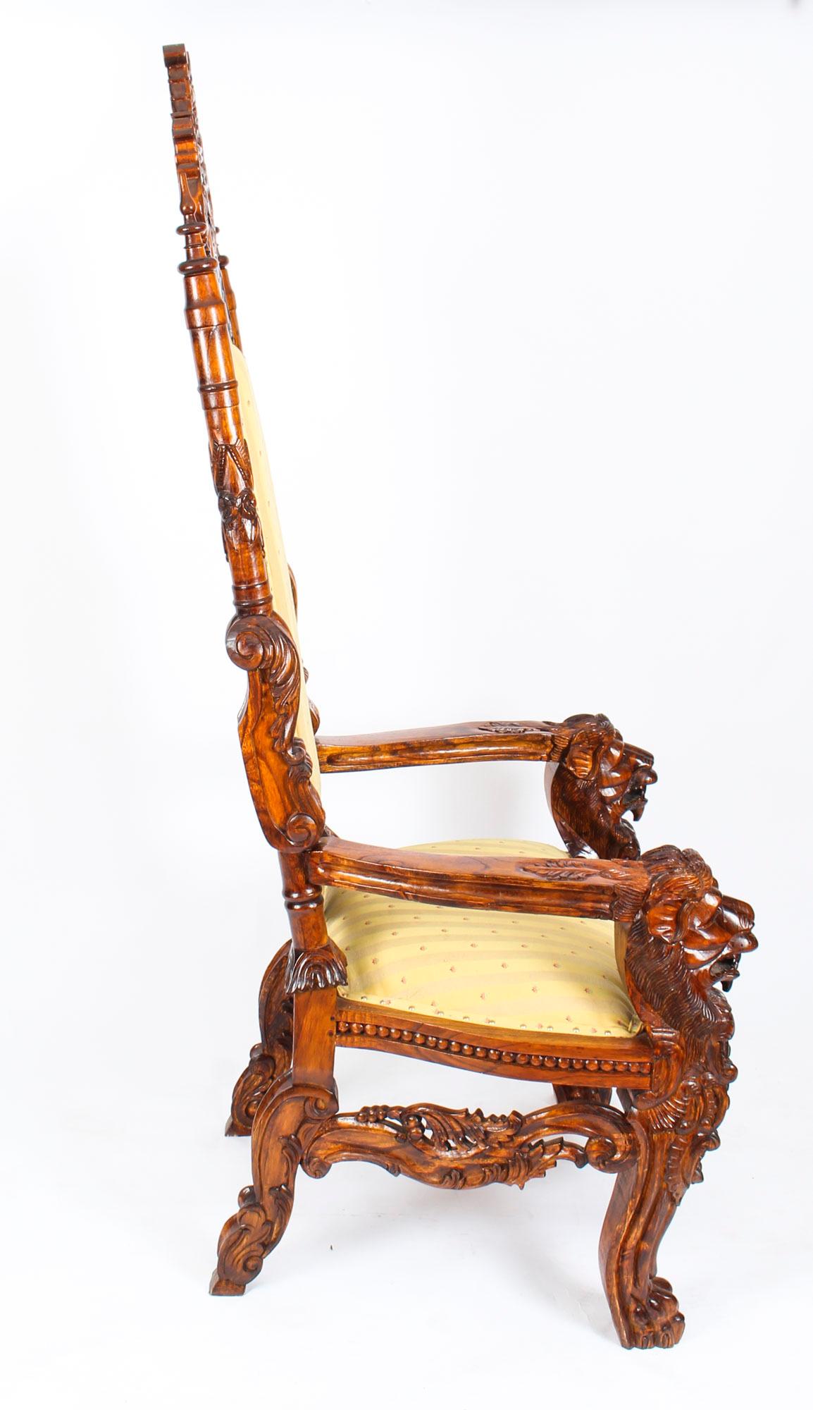 Early 20th Century Pair of Carved Lions Heads Heraldry Throne Chairs 2