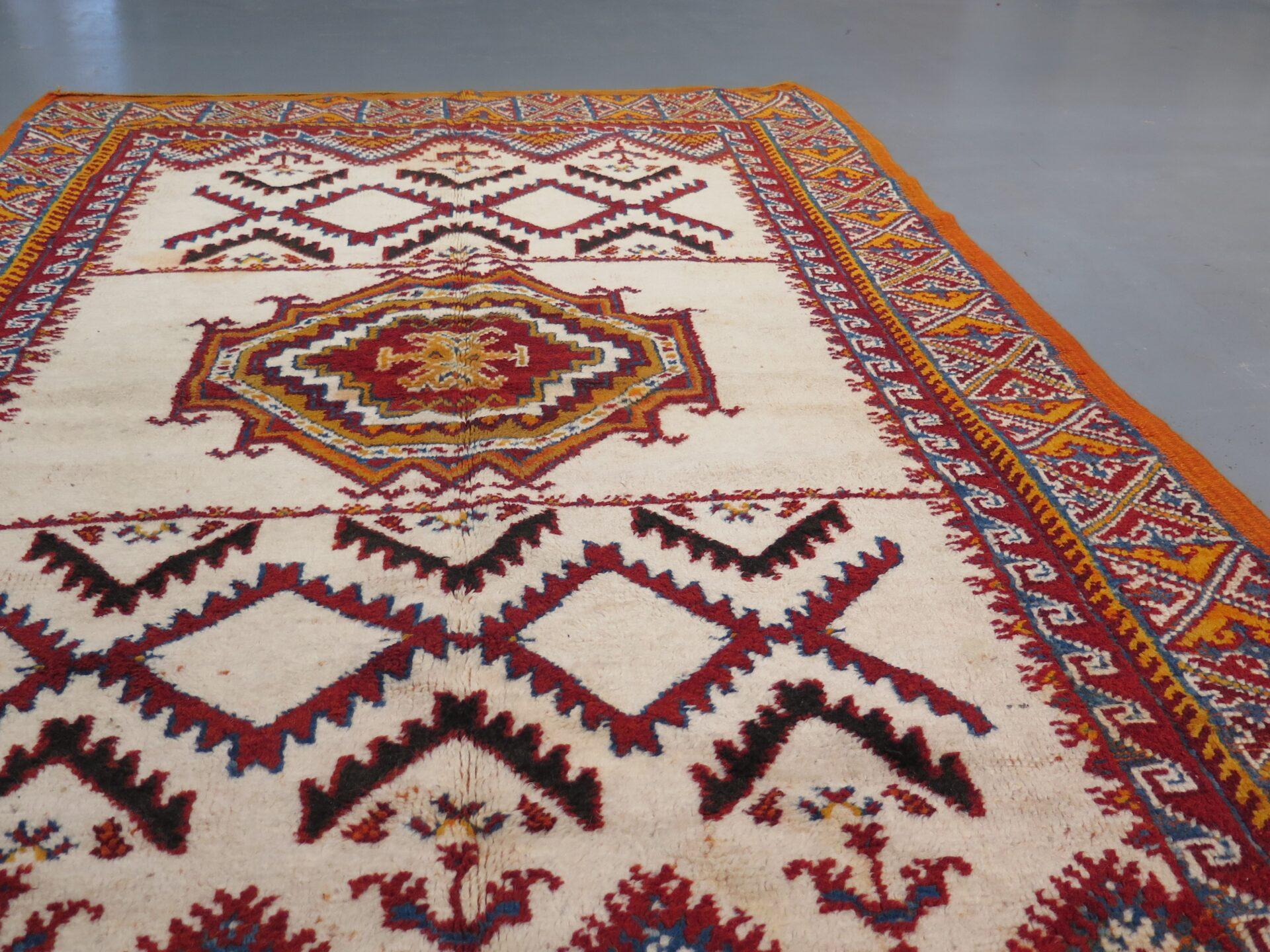 Hand-Knotted Early 20th Century Moroccan Berber Accent Rug For Sale
