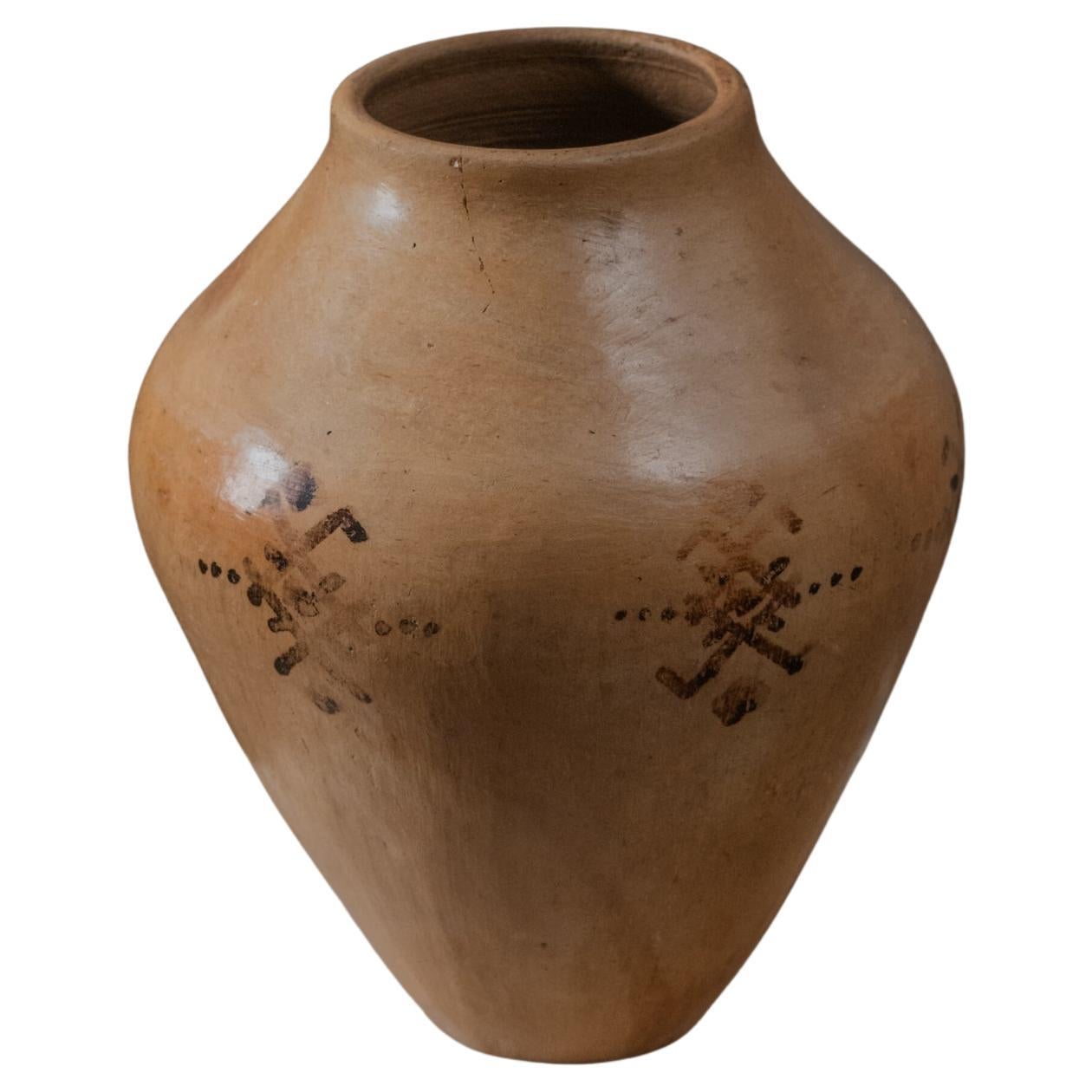 Early 20th Century Moroccan Berber Rif Mountain Ceremonial Vase For Sale