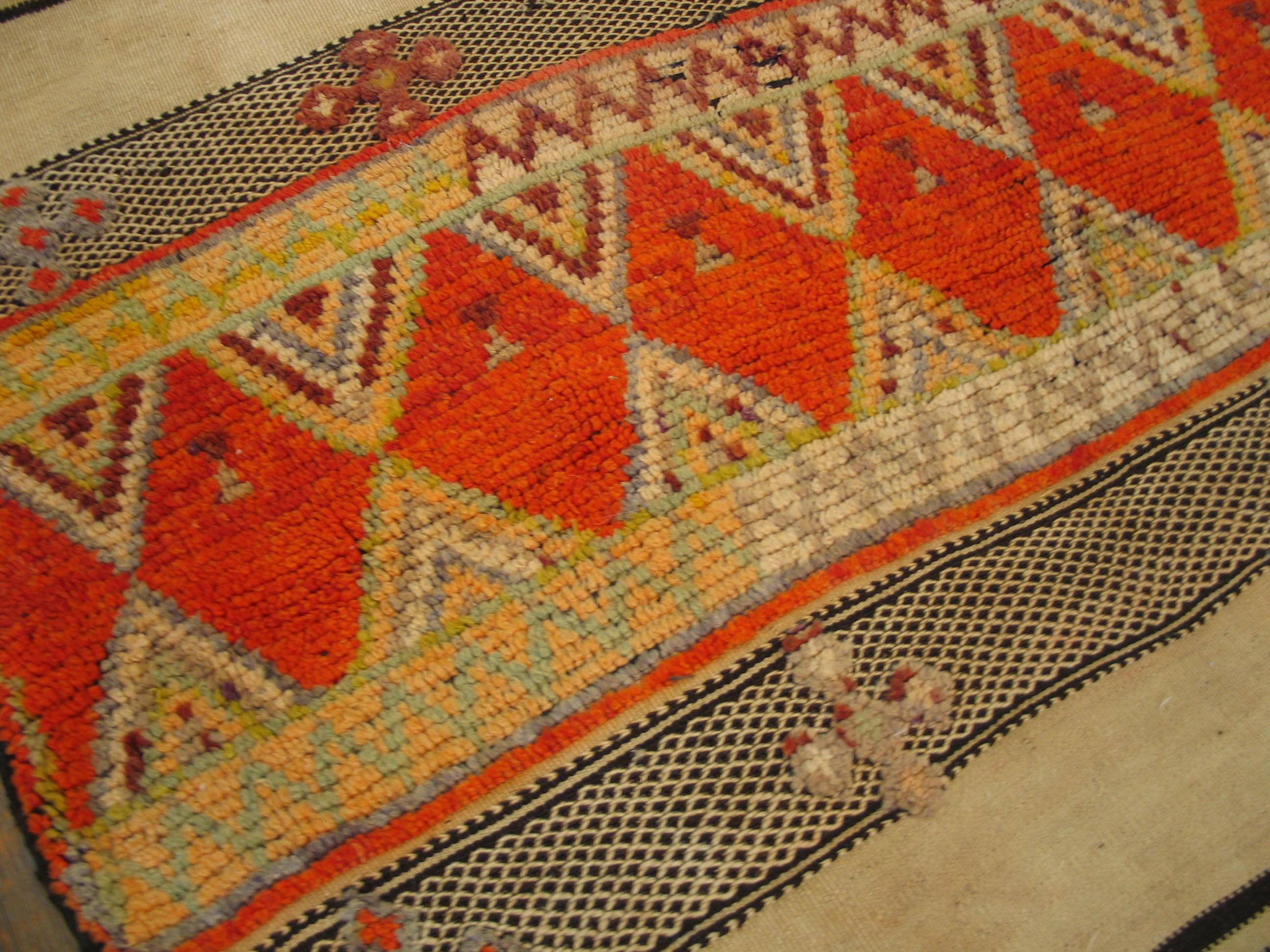 Wool Early 20th Century Moroccan Mixed Technique Flat-Weave & Pile carpet (5'4
