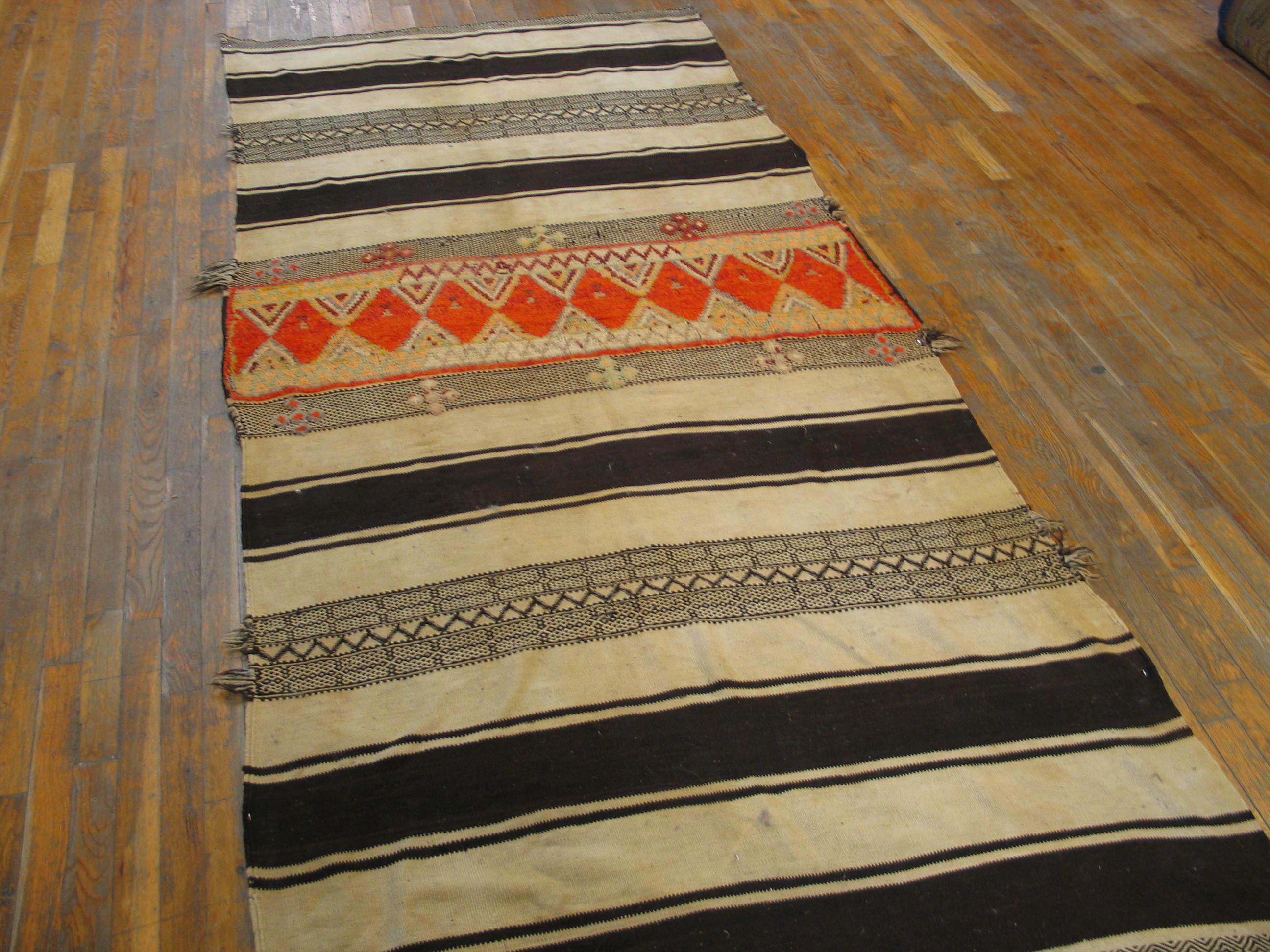 Early 20th Century Moroccan Mixed Technique Flat-Weave & Pile carpet (5'4