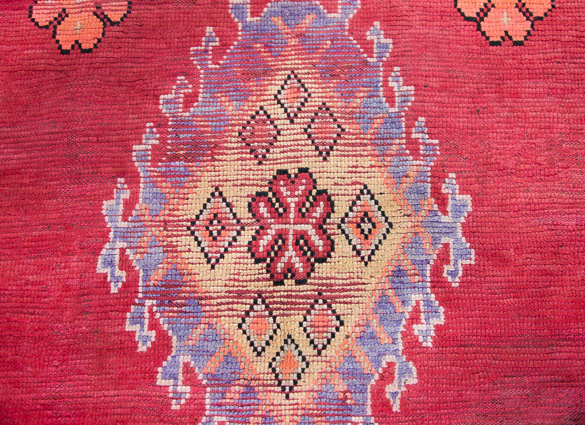 Early 20th Century Moroccan Rug For Sale 7