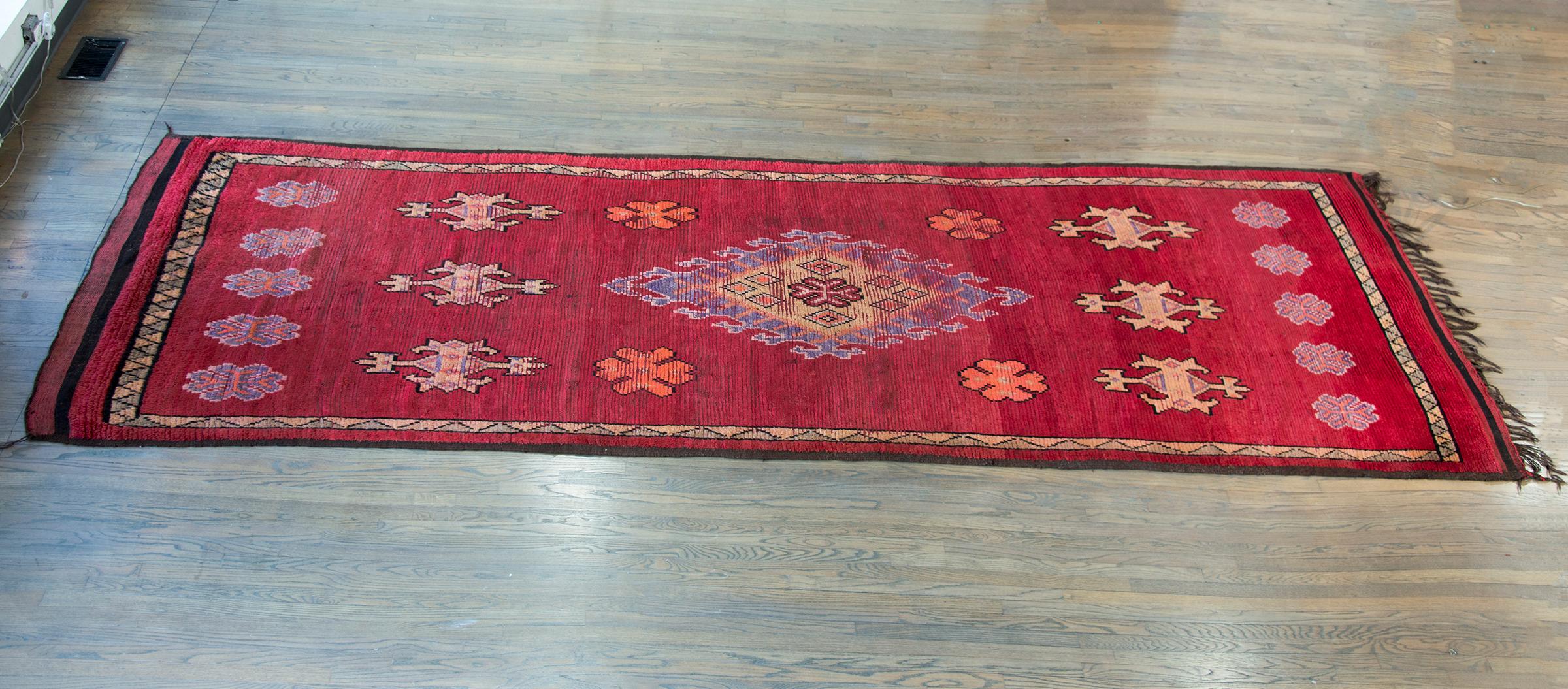 Early 20th Century Moroccan Rug For Sale 12