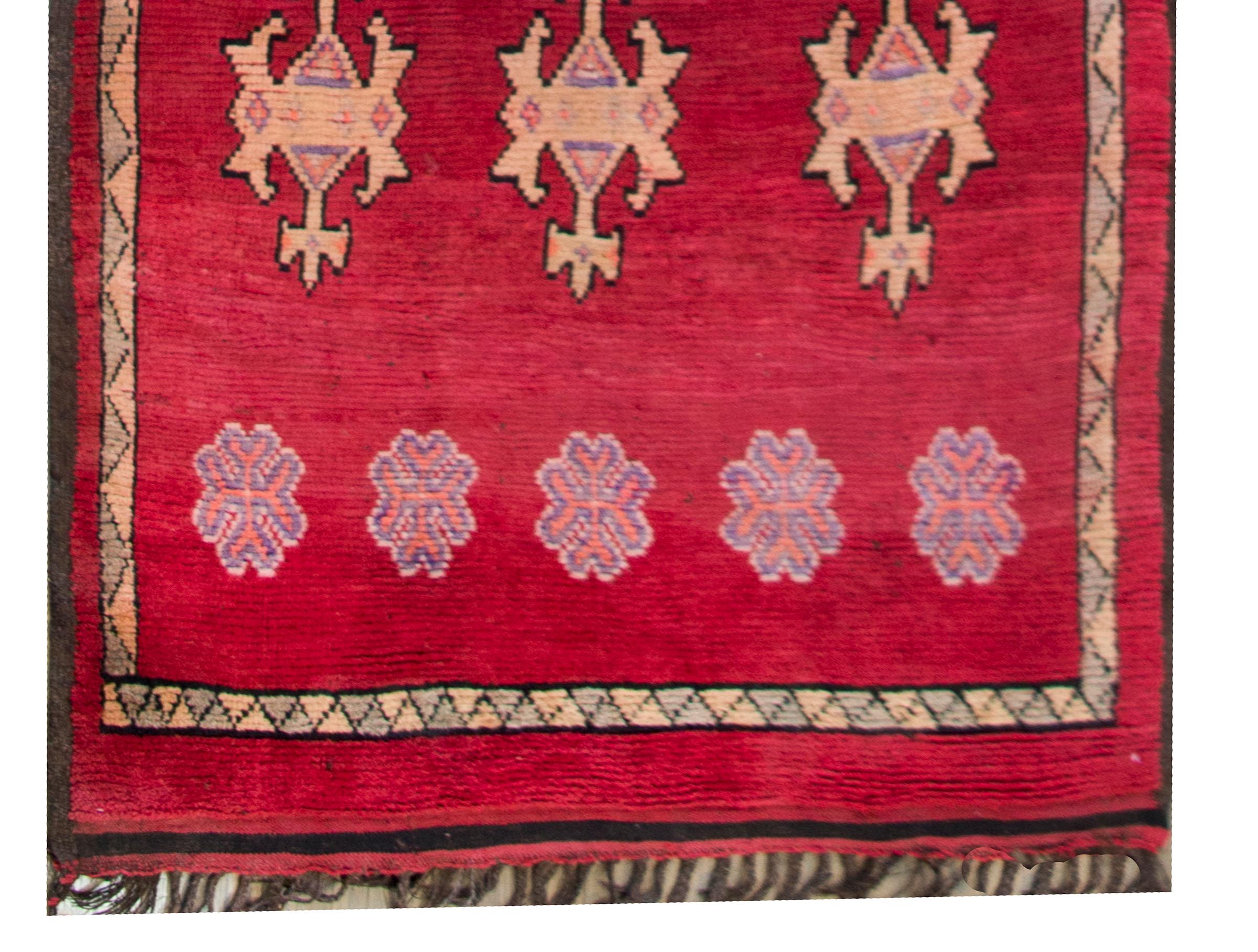 Early 20th Century Moroccan Rug For Sale 2