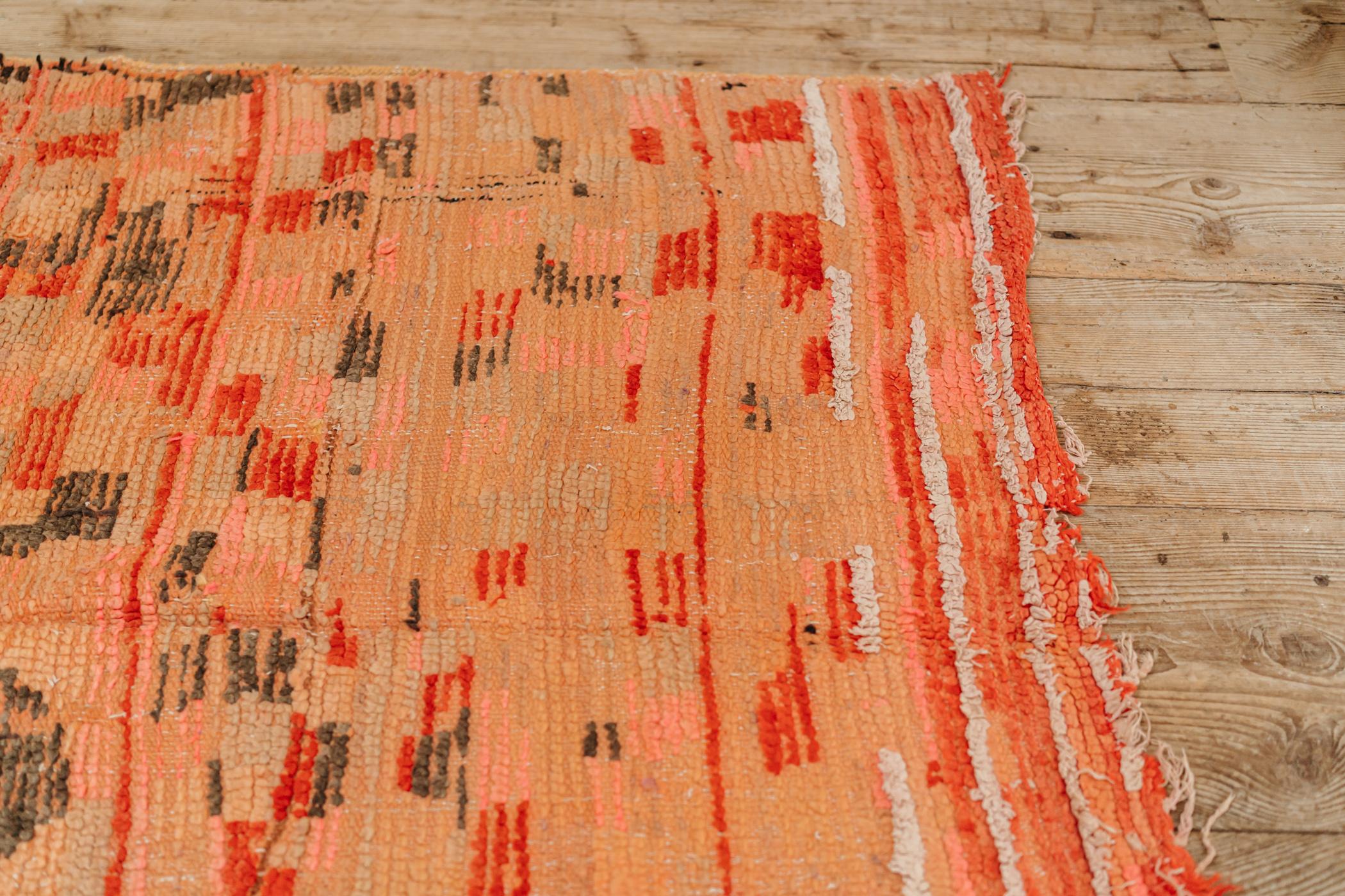 Marokko-Teppich aus dem frühen 20. Jahrhundert ... leuchtende Farben ... (Wolle) im Angebot